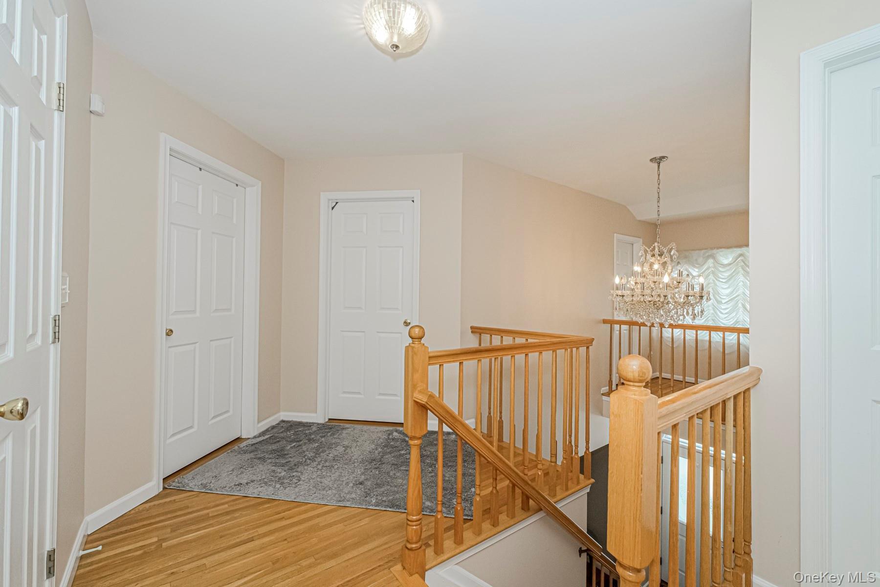 Single Family Putters Ct Staten Island, NY 10301, MLS-1003451-25