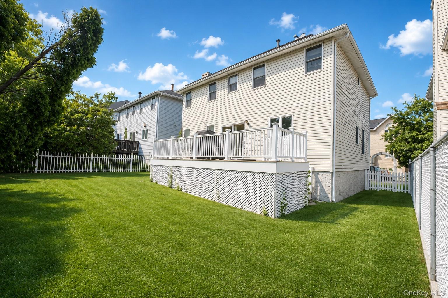 Single Family Putters Ct Staten Island, NY 10301, MLS-1003451-36
