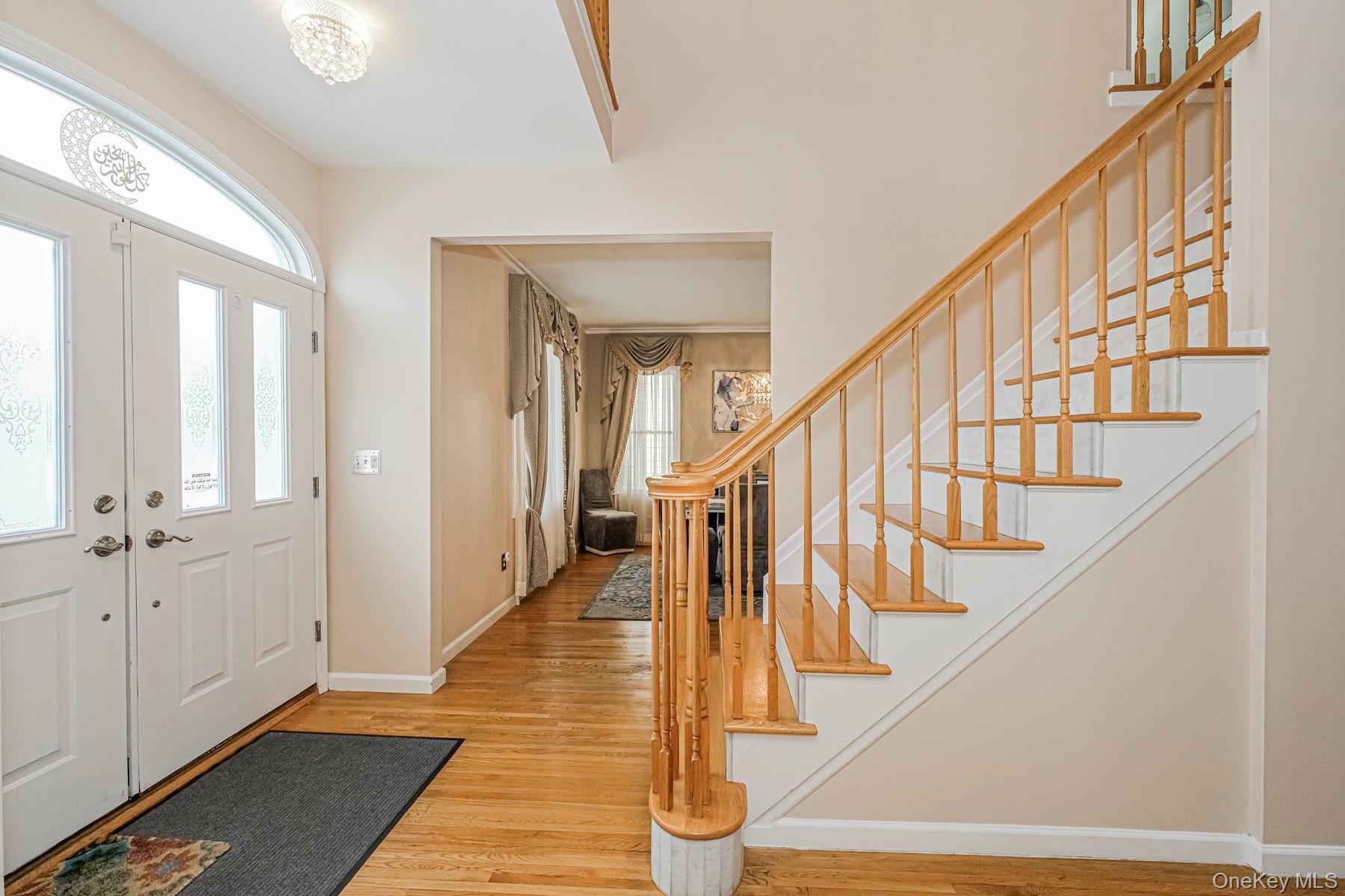 Single Family Putters Ct Staten Island, NY 10301, MLS-1003451-4