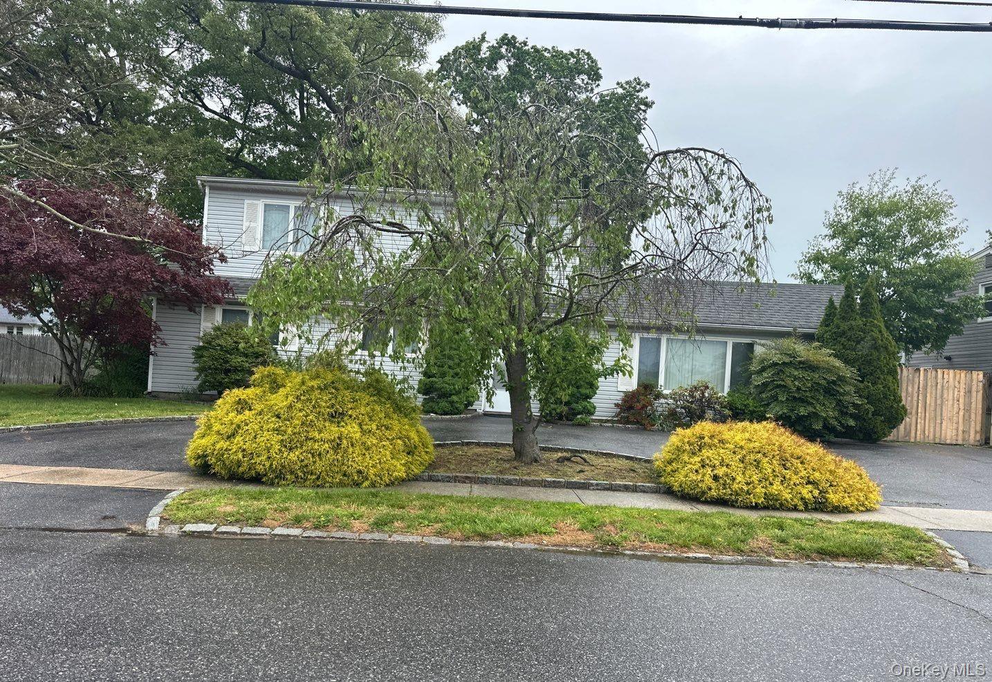 Single Family William Street  Suffolk County, NY 11726, MLS-1003454-2