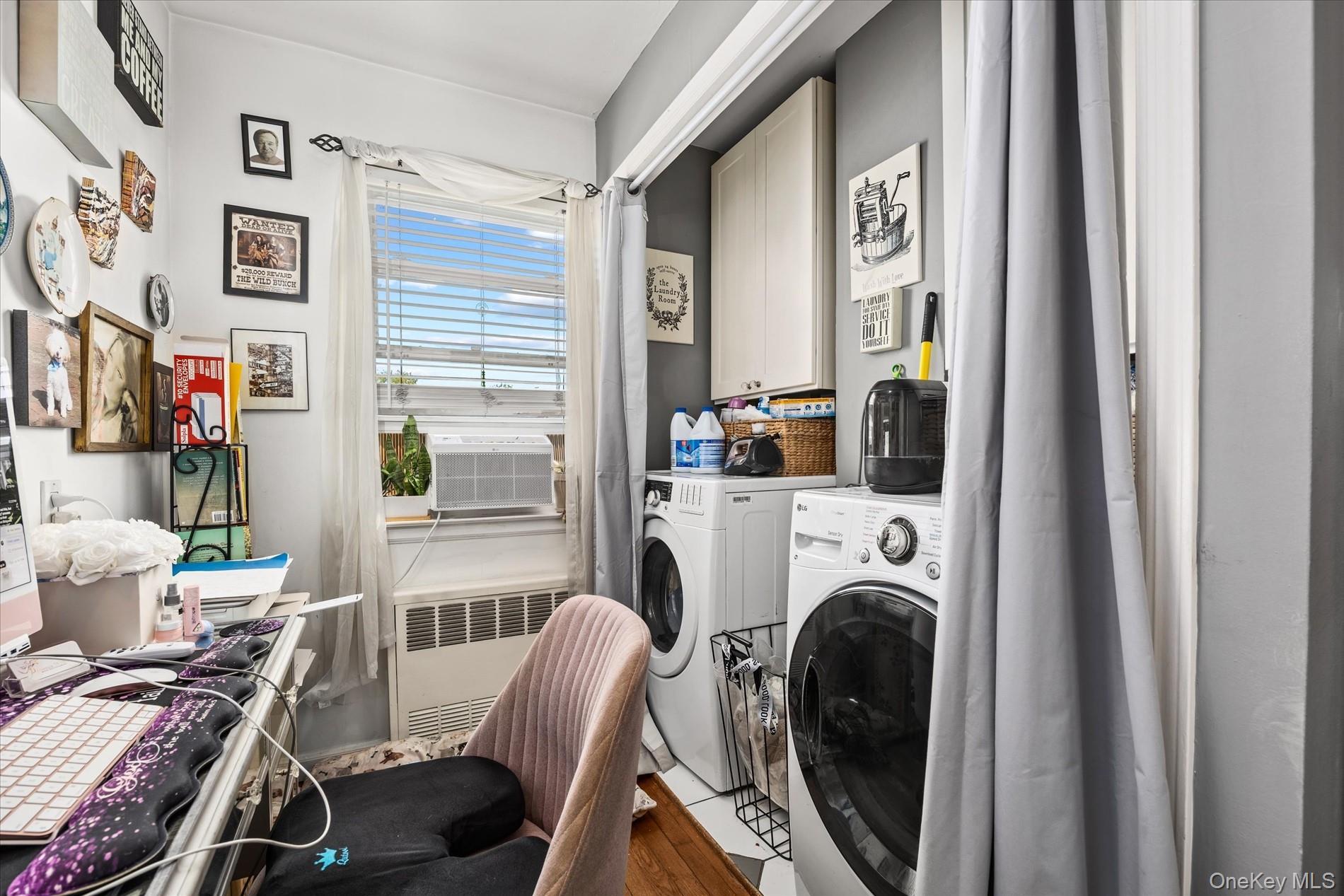 Single Family Starr Street Queens, NY 11385, MLS-1003460-22