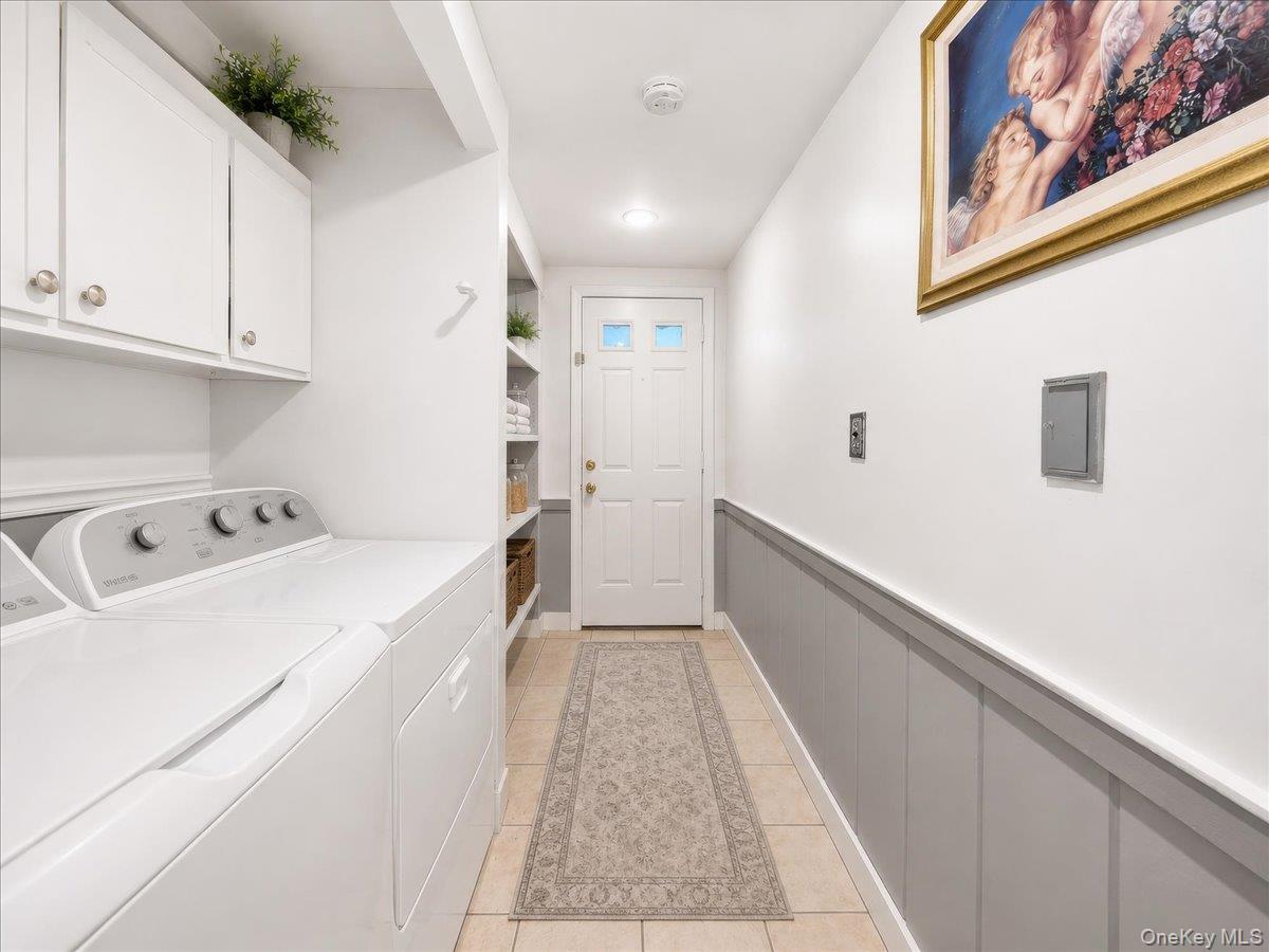 Single Family Seymour Bronx, NY 10469, MLS-1003475-16