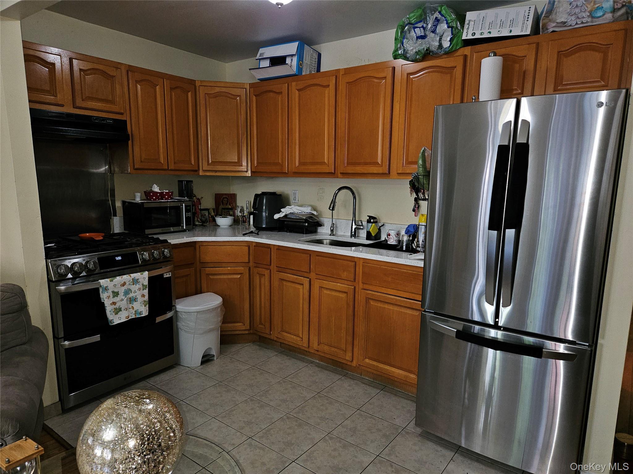 Single Family Clay  Bronx, NY 10456, MLS-1003479-10