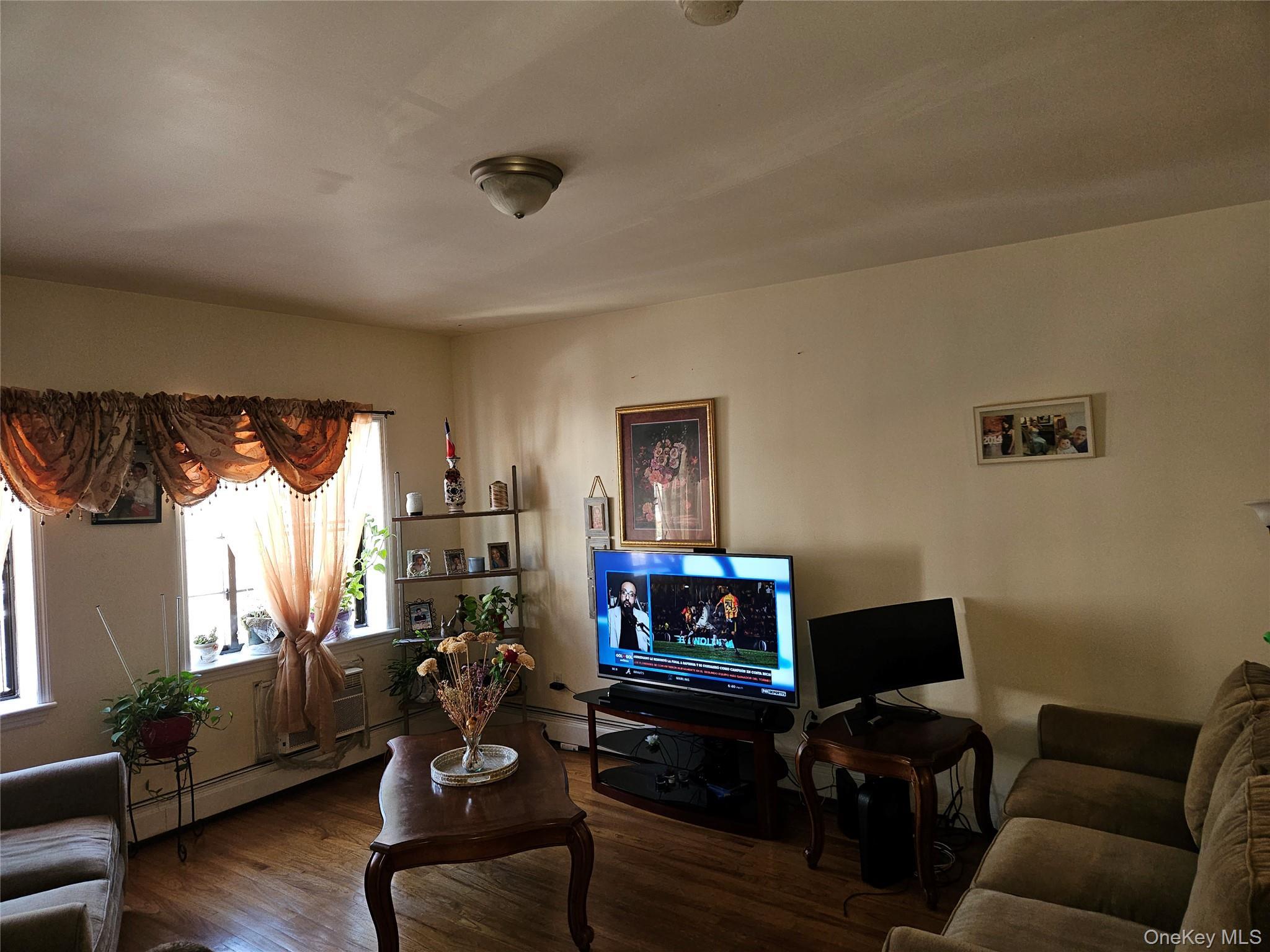Single Family Clay  Bronx, NY 10456, MLS-1003479-3