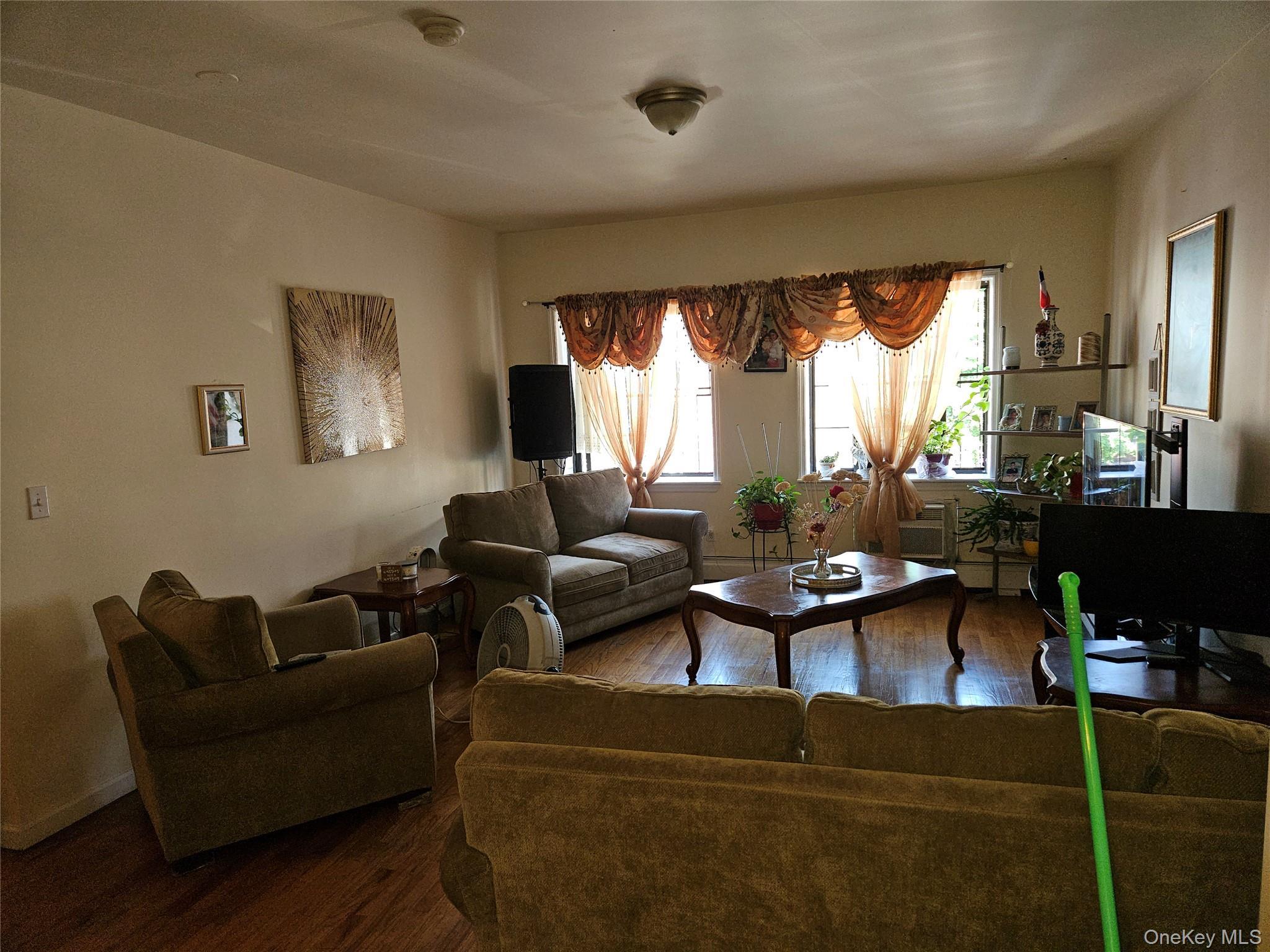 Single Family Clay  Bronx, NY 10456, MLS-1003479-4