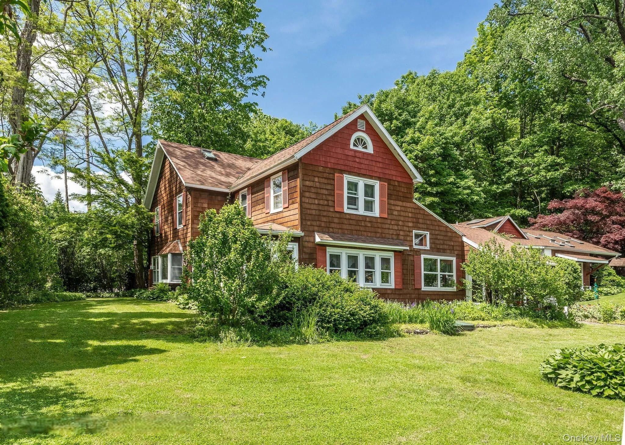 Single Family Plank Road  Ulster County, NY 12457, MLS-1003516-2