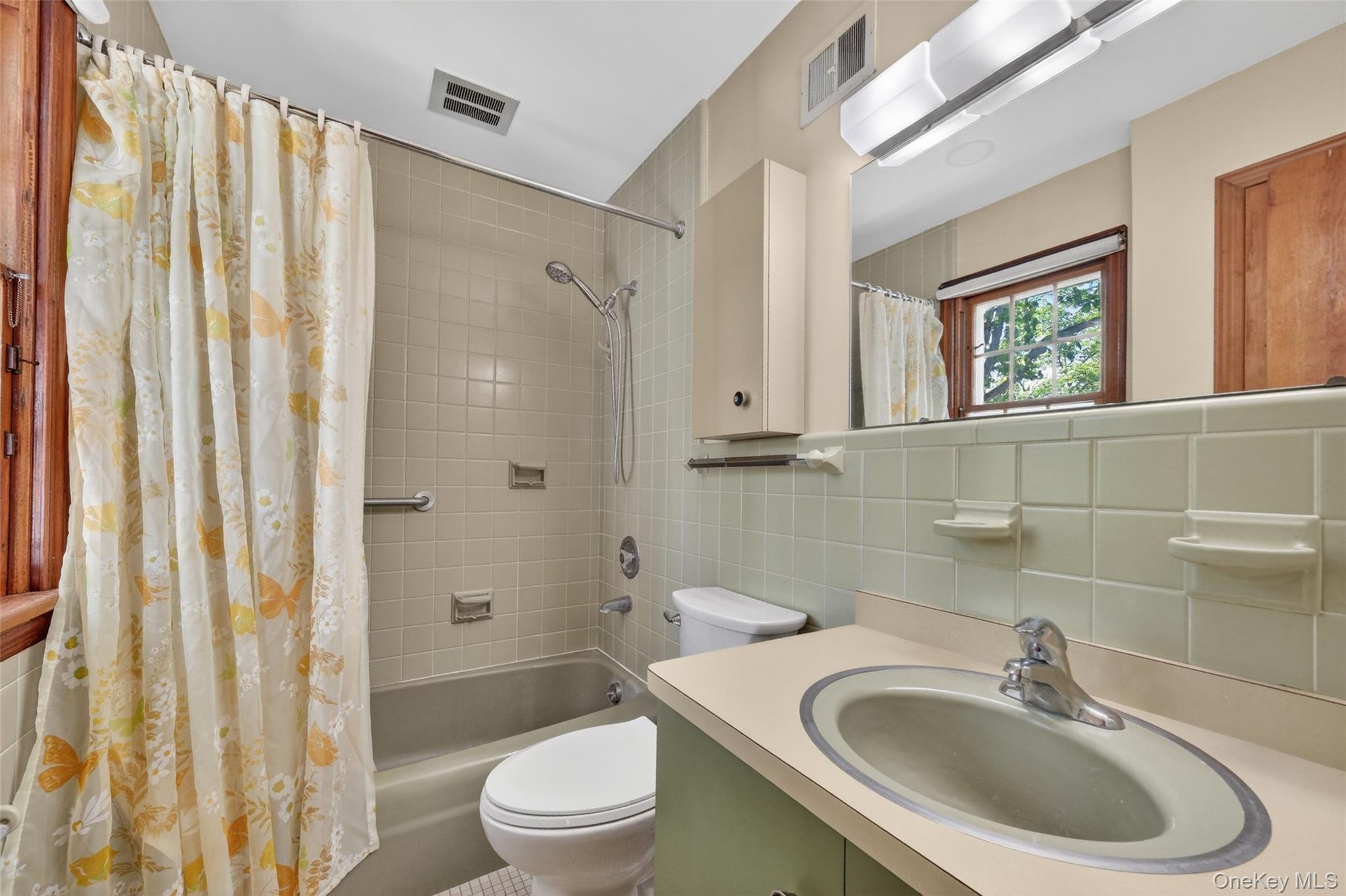 Single Family Merry Hill Road Dutchess County, NY 12603, MLS-1003528-15