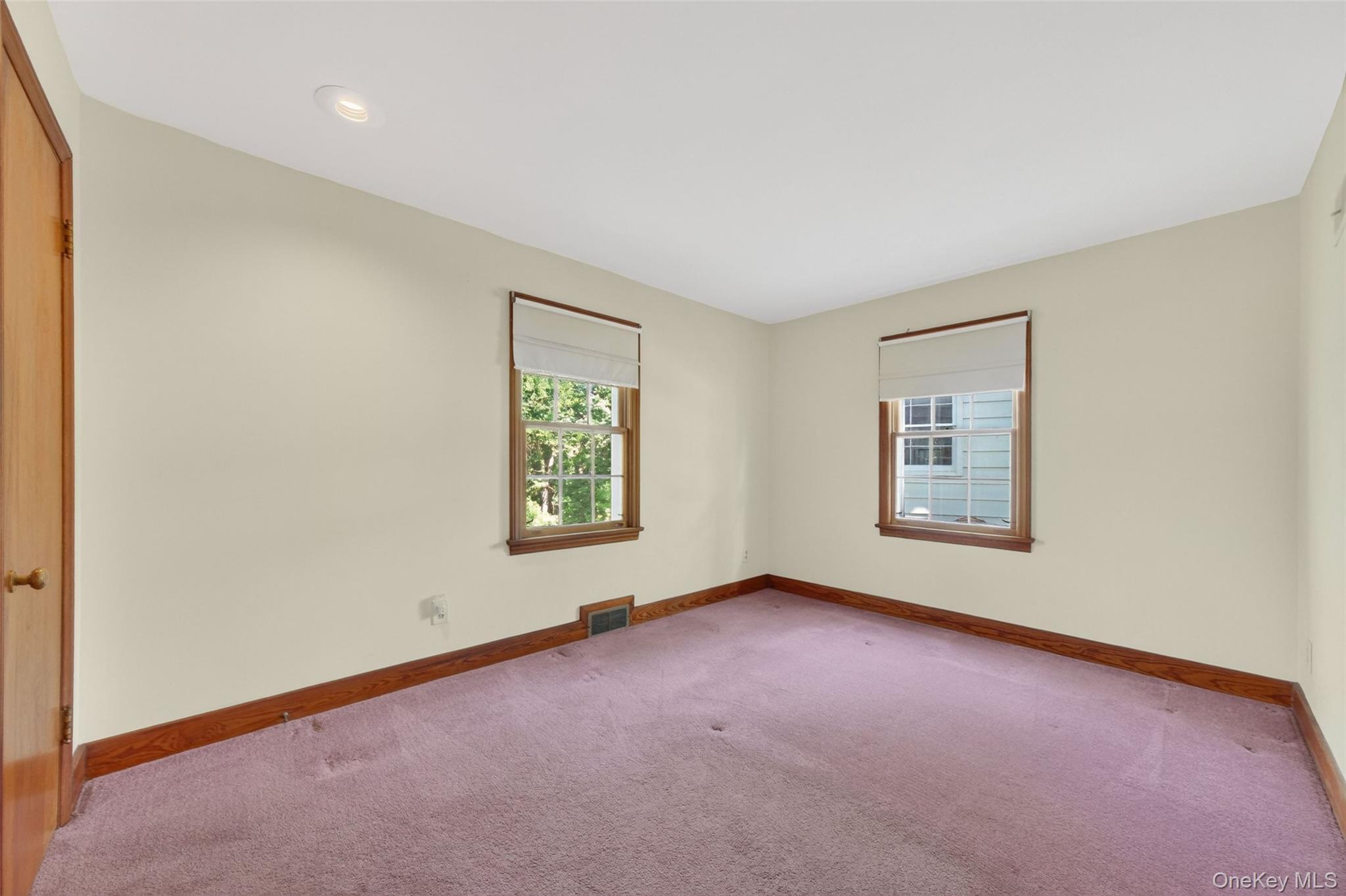Single Family Merry Hill Road Dutchess County, NY 12603, MLS-1003528-16