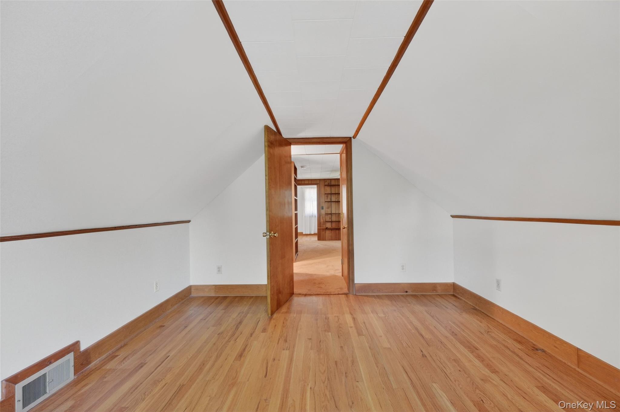 Single Family Merry Hill Road Dutchess County, NY 12603, MLS-1003528-25