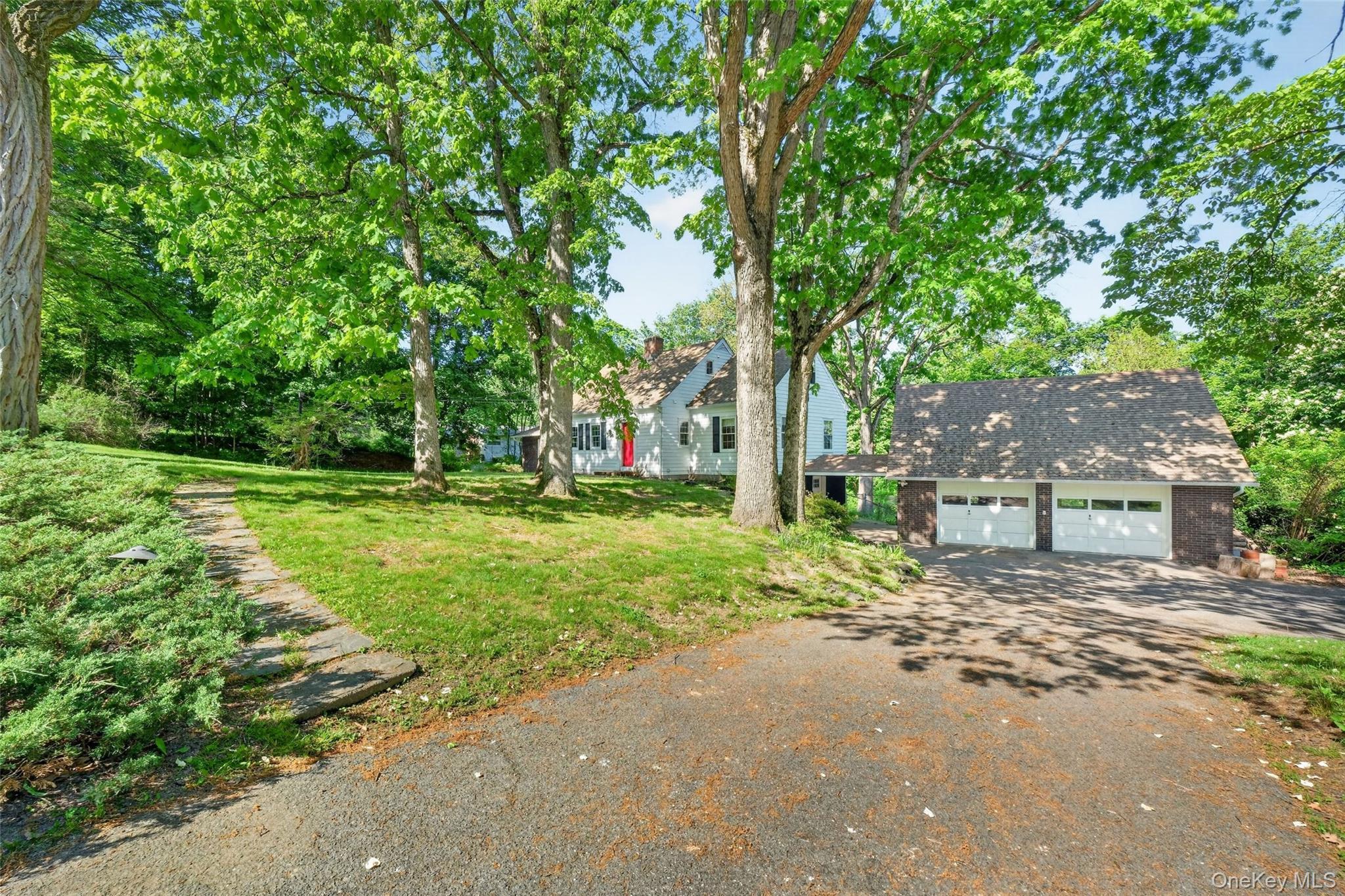 Single Family Merry Hill Road Dutchess County, NY 12603, MLS-1003528-36
