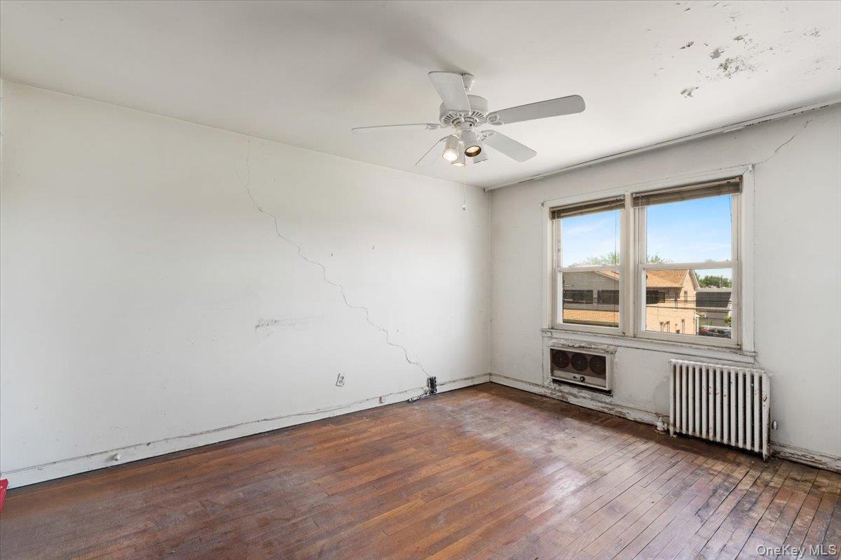 Single Family 251st  Queens, NY 11426, MLS-1003542-13