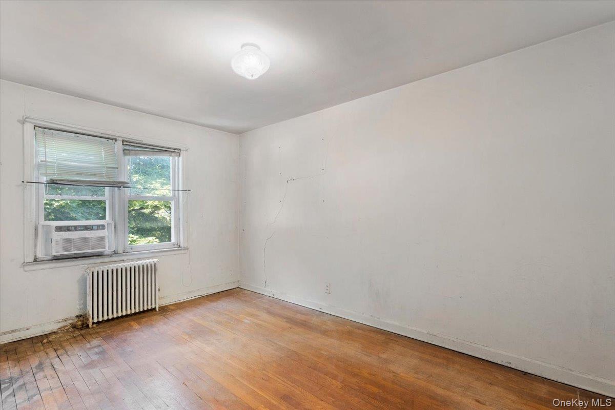 Single Family 251st  Queens, NY 11426, MLS-1003542-15
