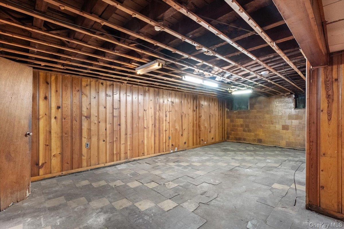 Single Family 251st  Queens, NY 11426, MLS-1003542-18