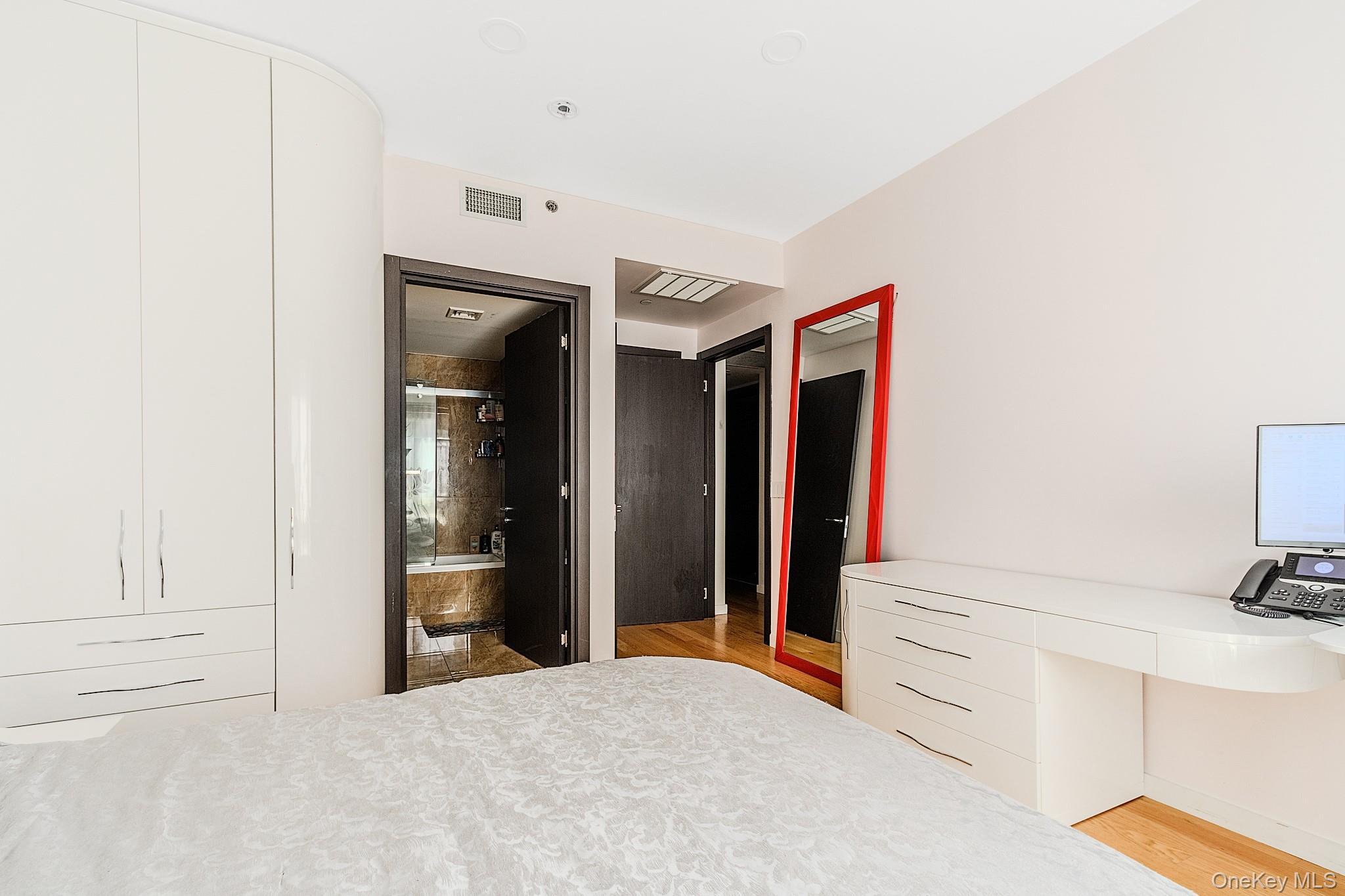 Condo End  Brooklyn, NY 11235, MLS-1003543-12