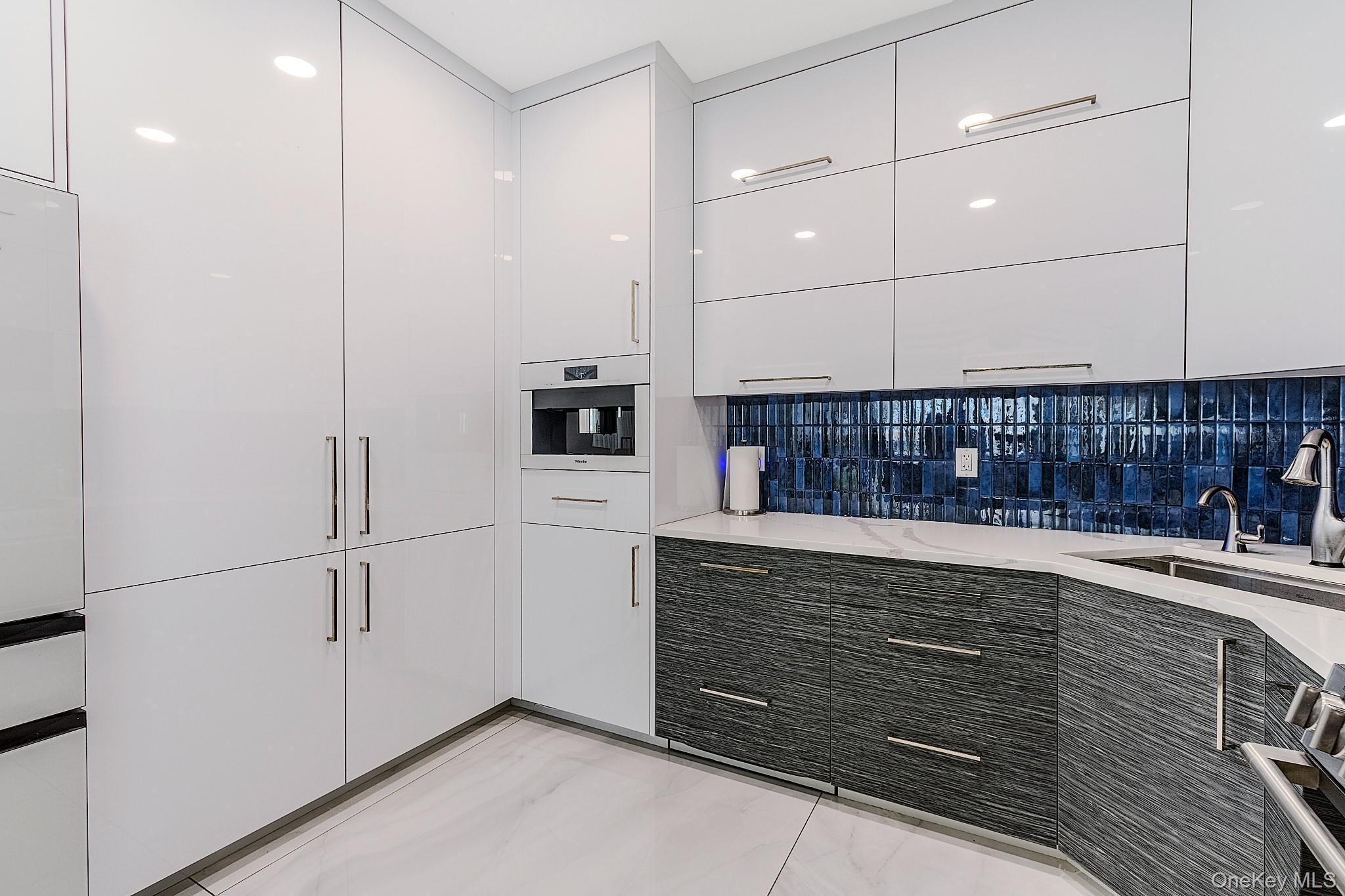 Condo End  Brooklyn, NY 11235, MLS-1003543-9