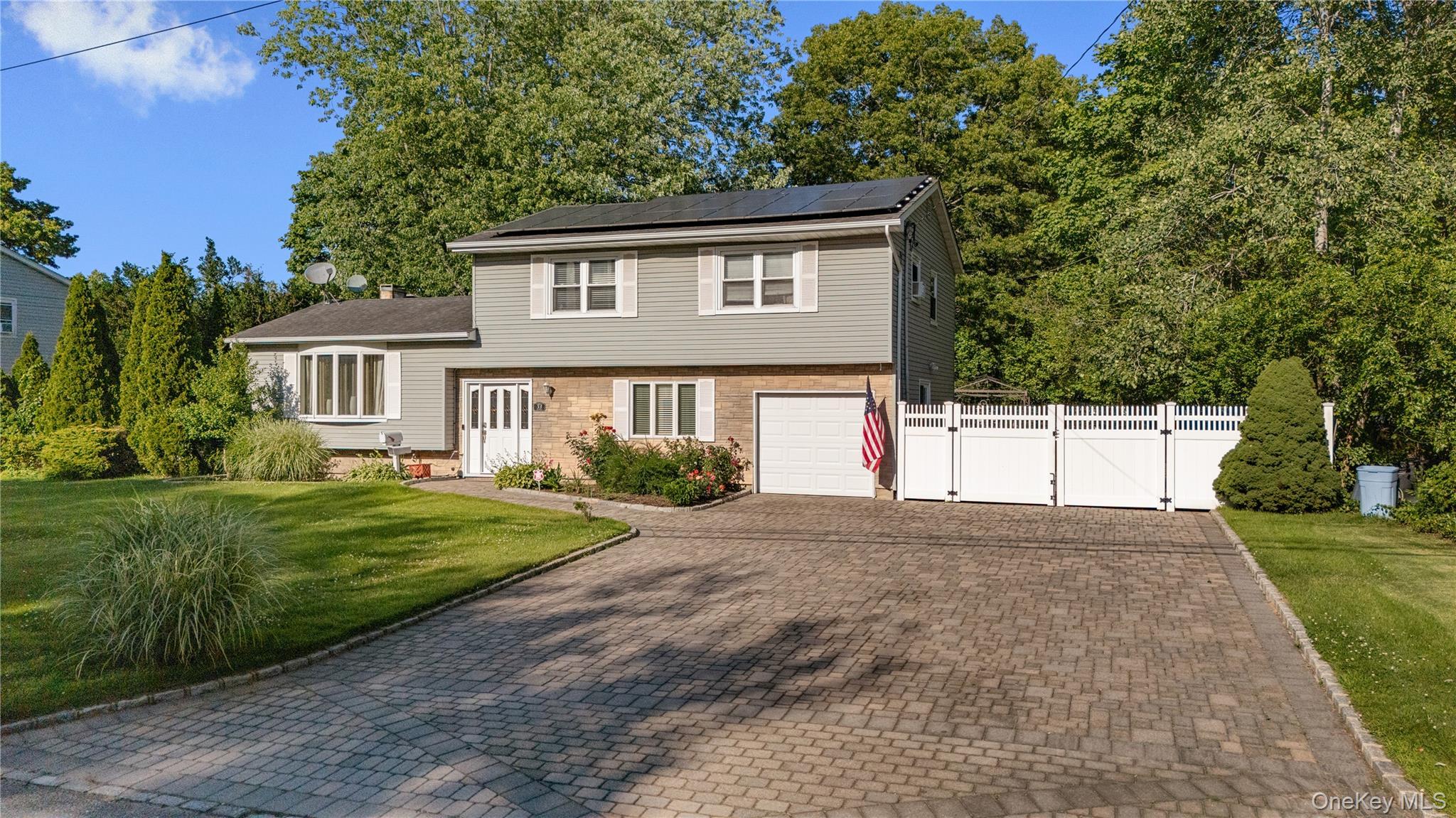 Single Family Jarvin Road  Suffolk County, NY 11776, MLS-1003555-2