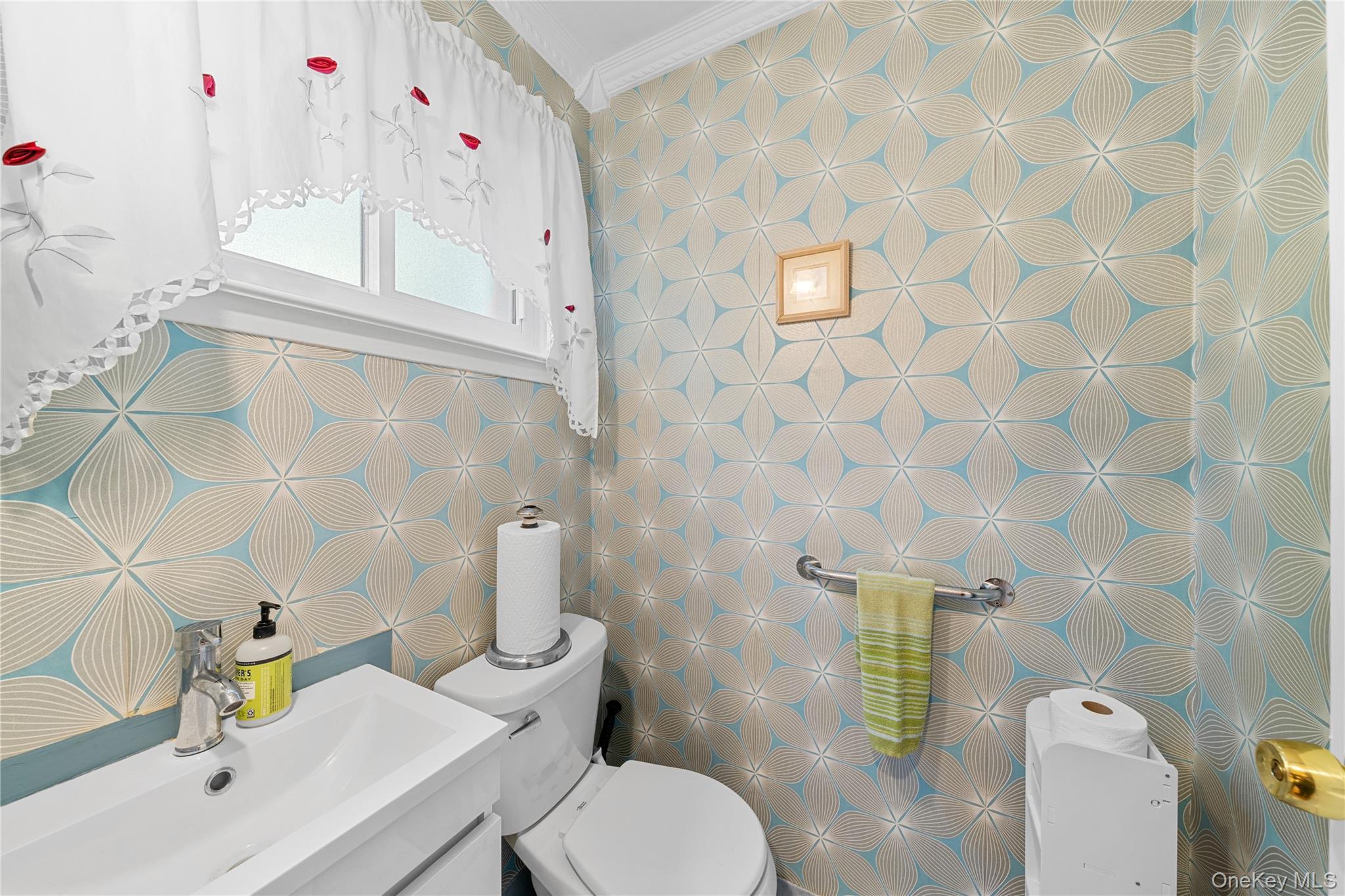 Single Family Jarvin Road  Suffolk County, NY 11776, MLS-1003555-20