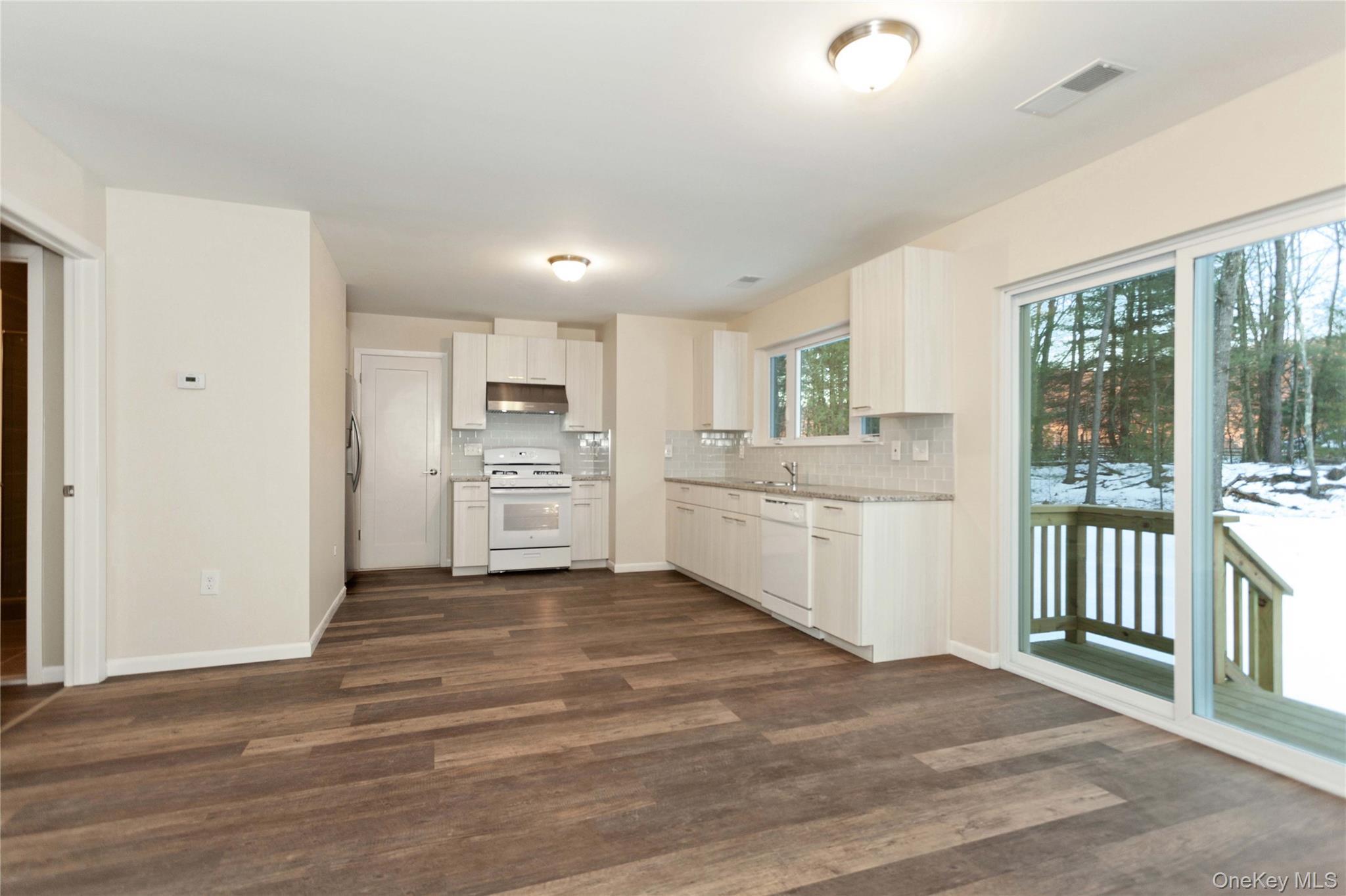 Single Family Airport Road Orange County, NY 12746, MLS-1003578-12