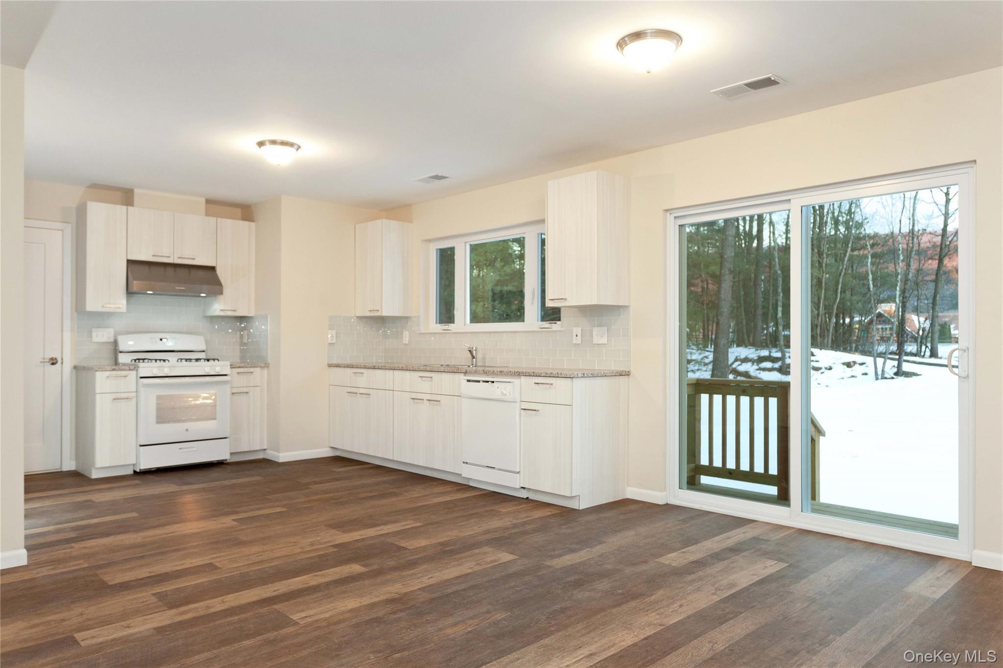 Single Family Airport Road Orange County, NY 12746, MLS-1003578-13