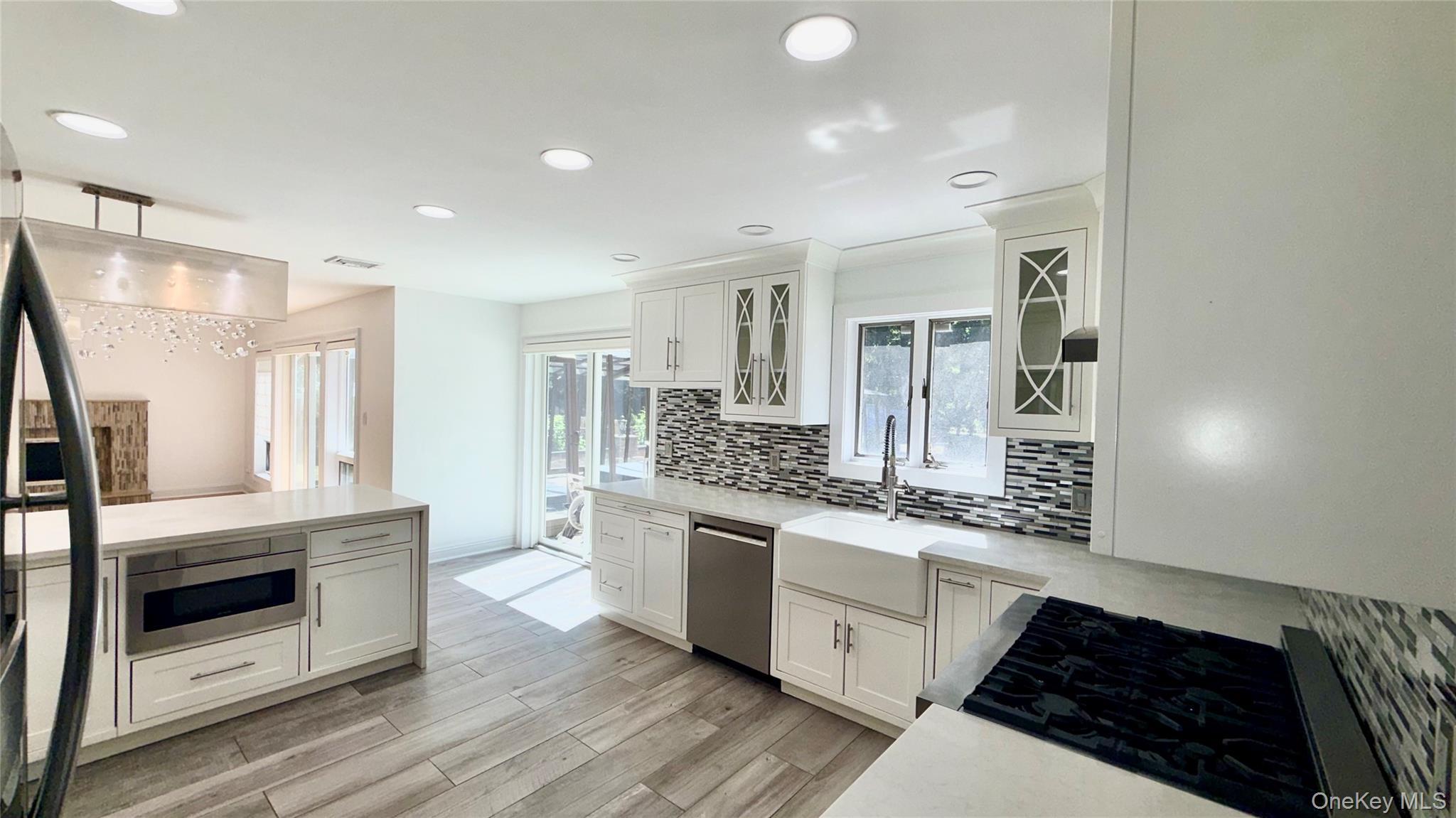 Single Family Warner Road Suffolk County, NY 11743, MLS-1003609-14