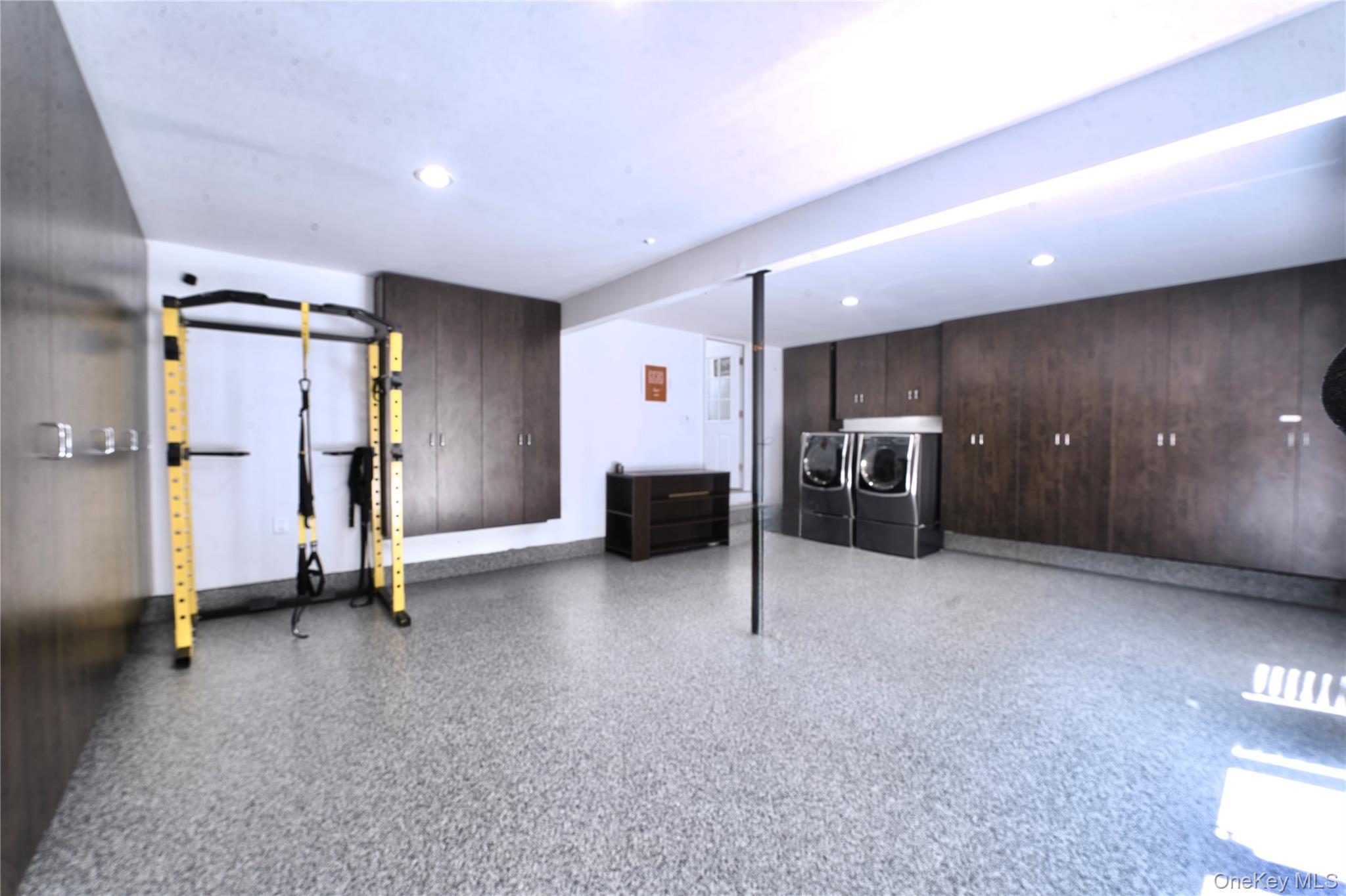 Single Family Warner Road Suffolk County, NY 11743, MLS-1003609-37