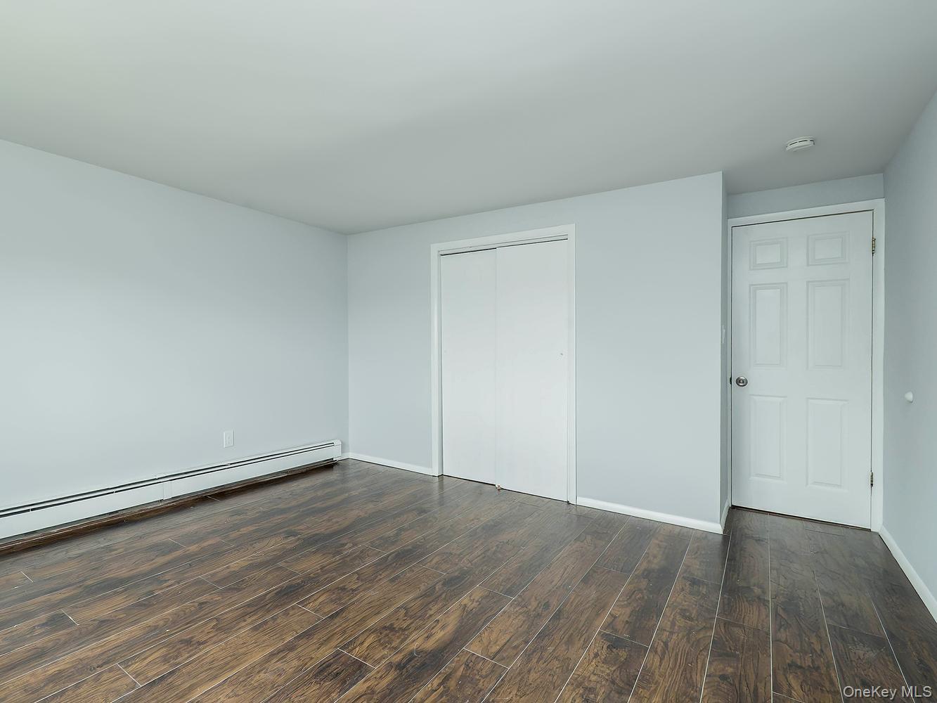 Single Family Kingfisher Nassau County, NY 11756, MLS-1003615-22
