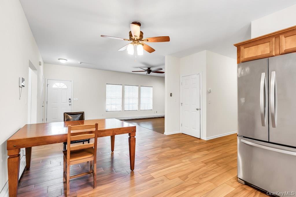 Single Family Lincoln Avenue  Suffolk County, NY 11752, MLS-1003628-8