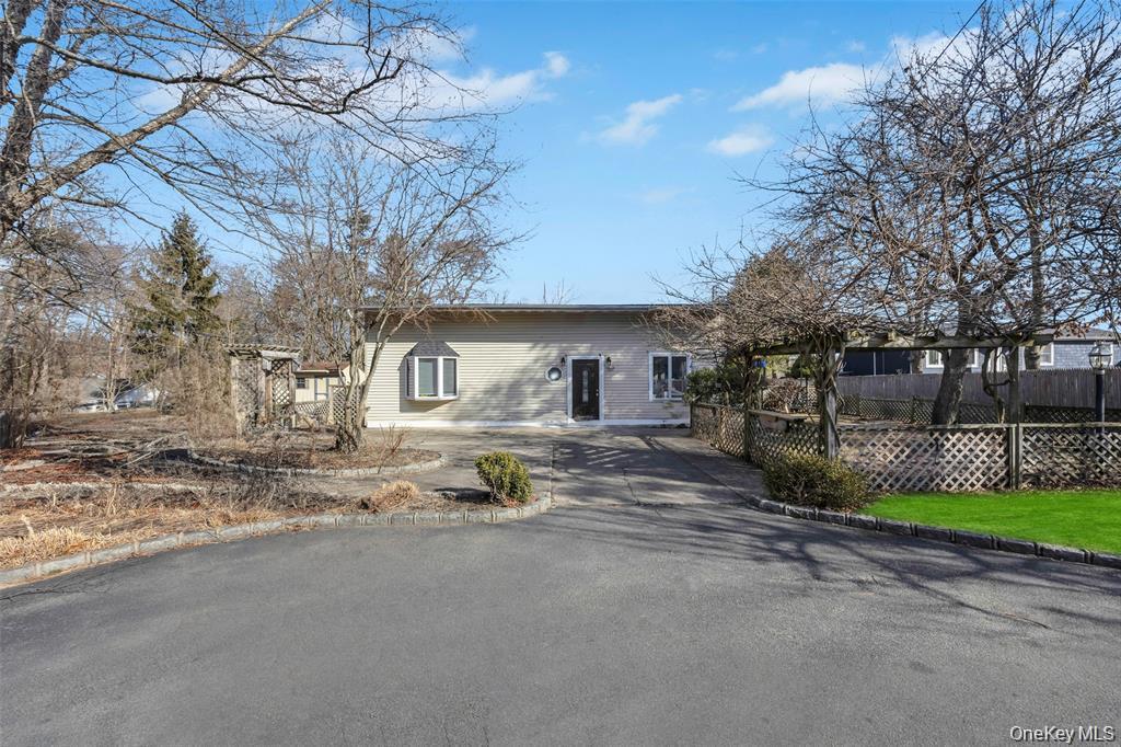 Single Family Traction Boulevard Suffolk County, NY 11772, MLS-1003678-3