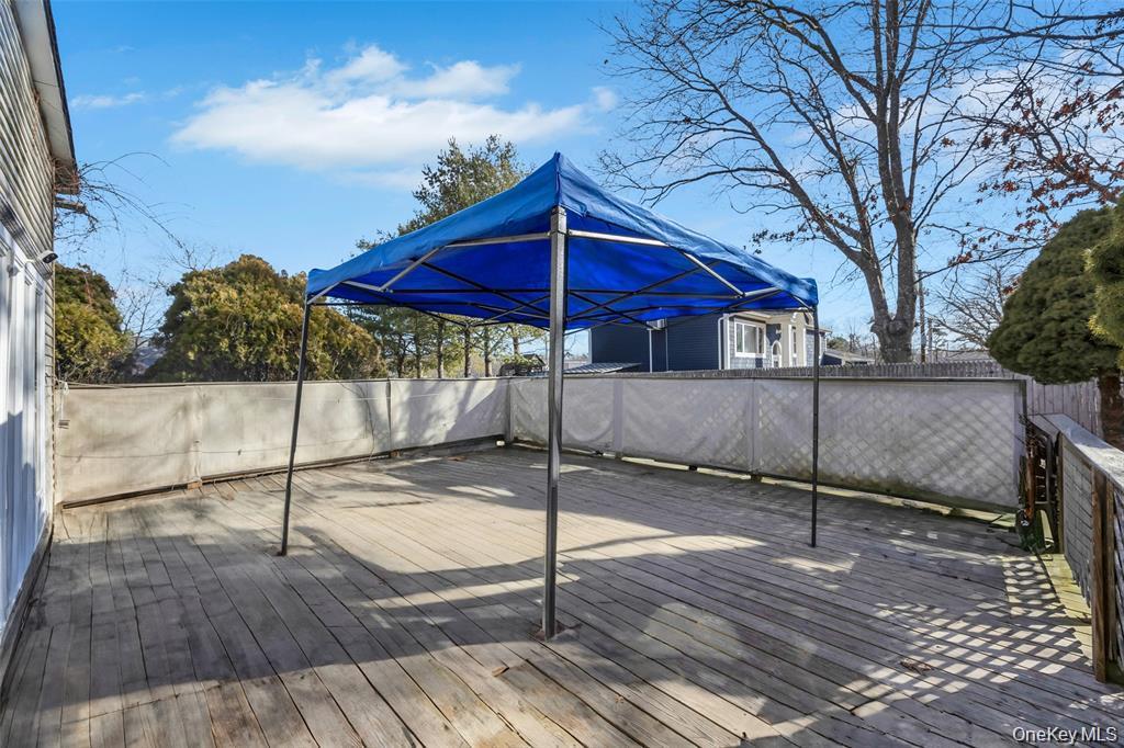 Single Family Traction Boulevard  Suffolk County, NY 11772, MLS-1003678-9