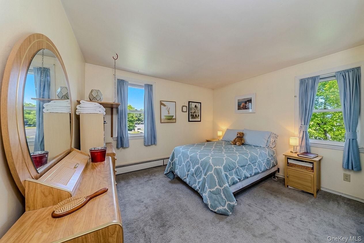 Single Family Miles Bronx, NY 10465, MLS-1003681-10