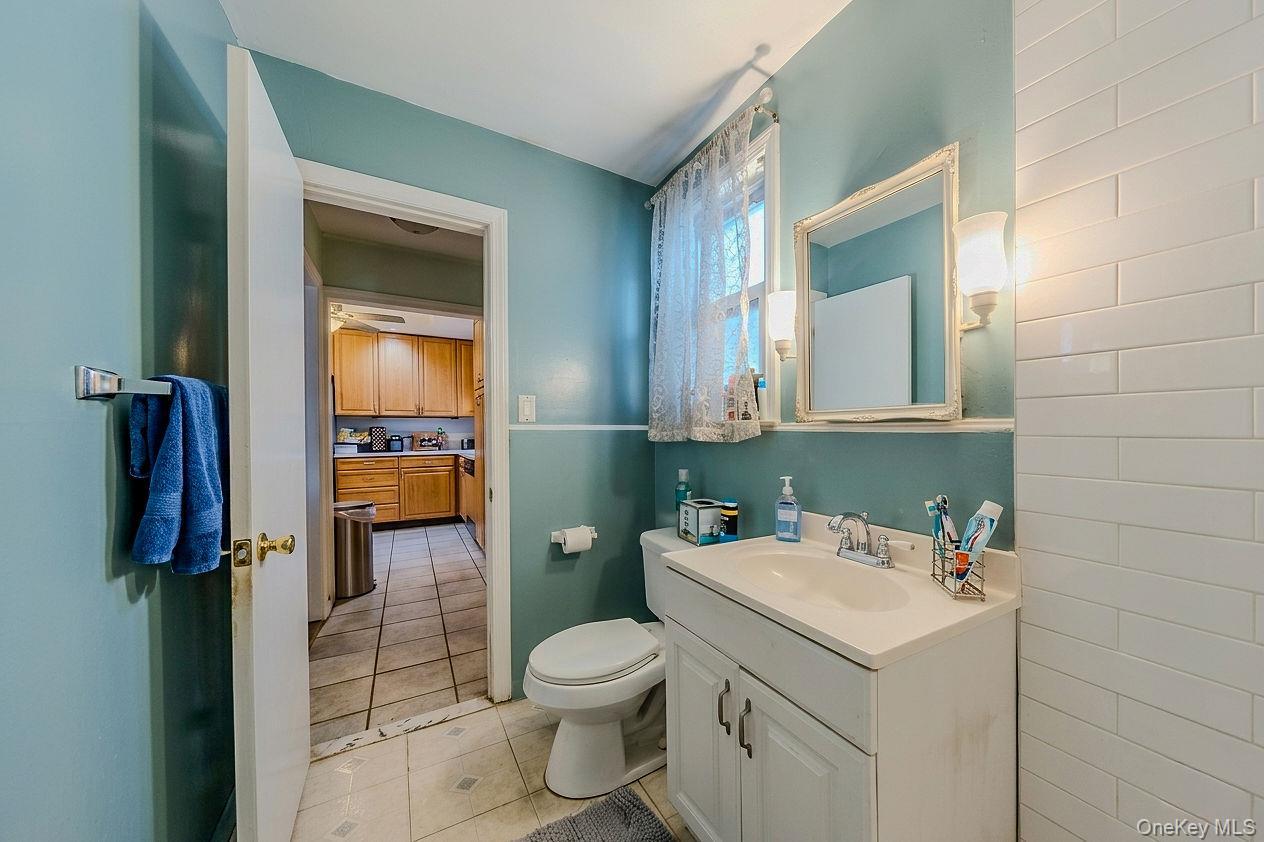Single Family Miles Bronx, NY 10465, MLS-1003681-14