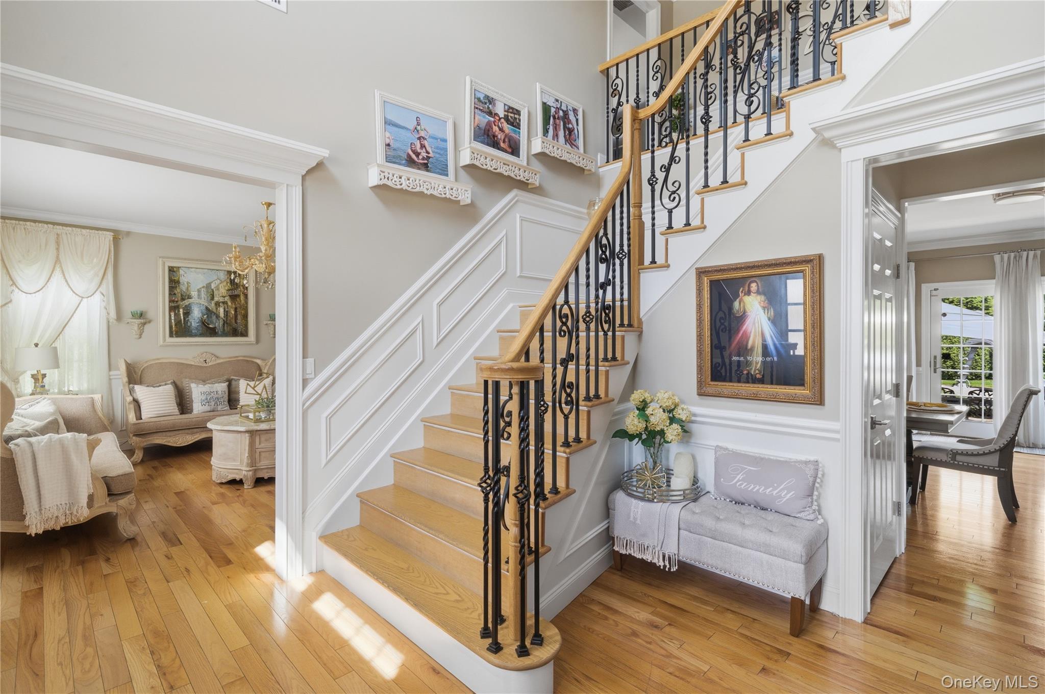 Single Family Davison Place  Nassau County, NY 11570, MLS-1003709-10
