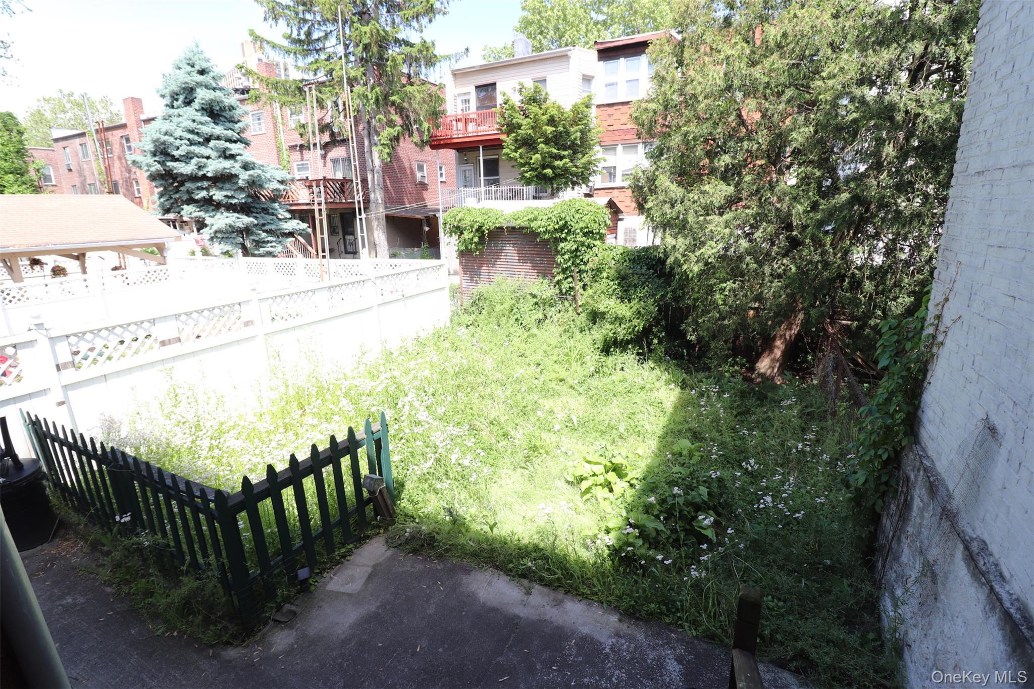 Single Family Holland  Bronx, NY 10462, MLS-1003740-12