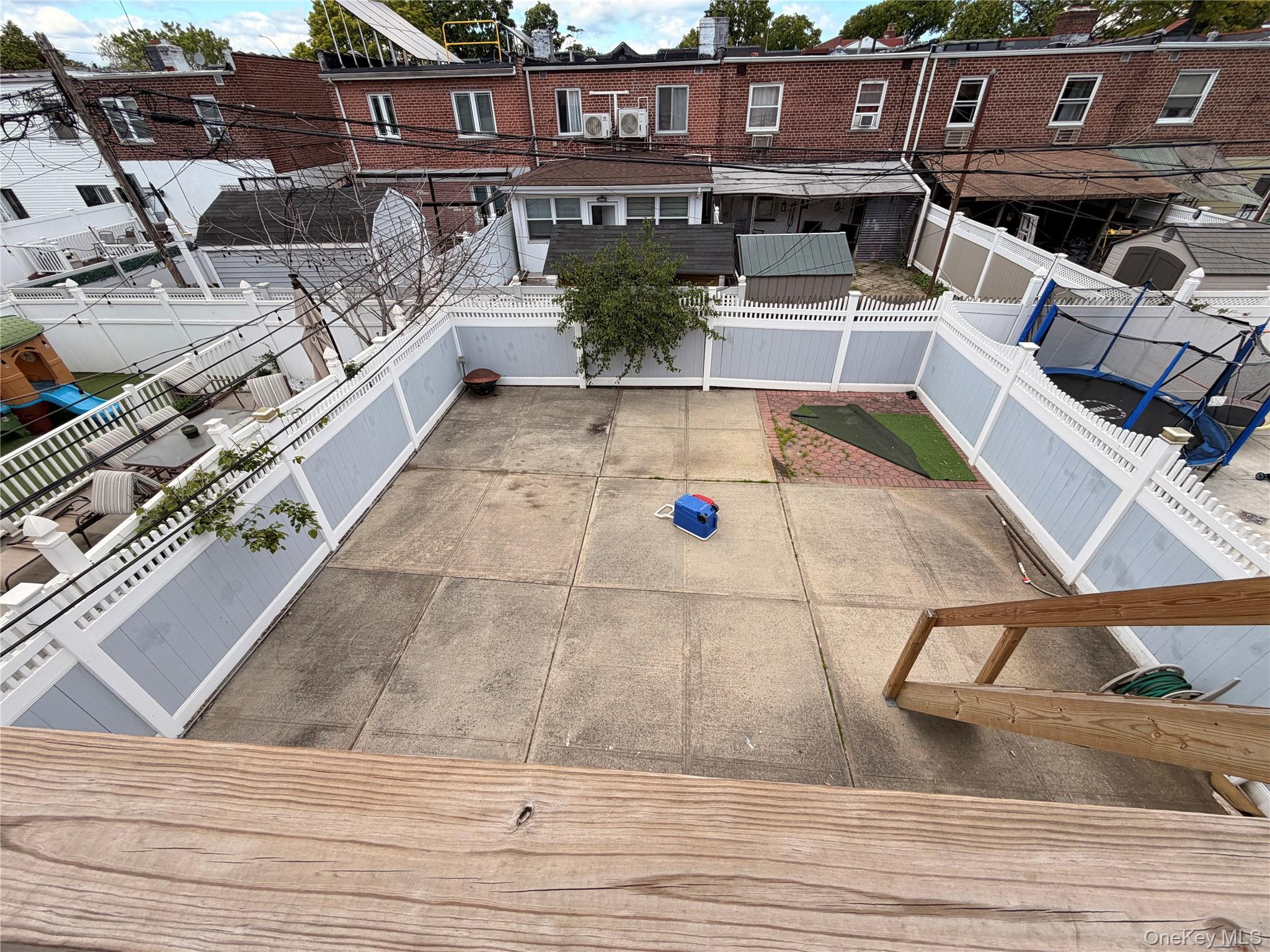 Single Family Balcom Bronx, NY 10465, MLS-1003750-12