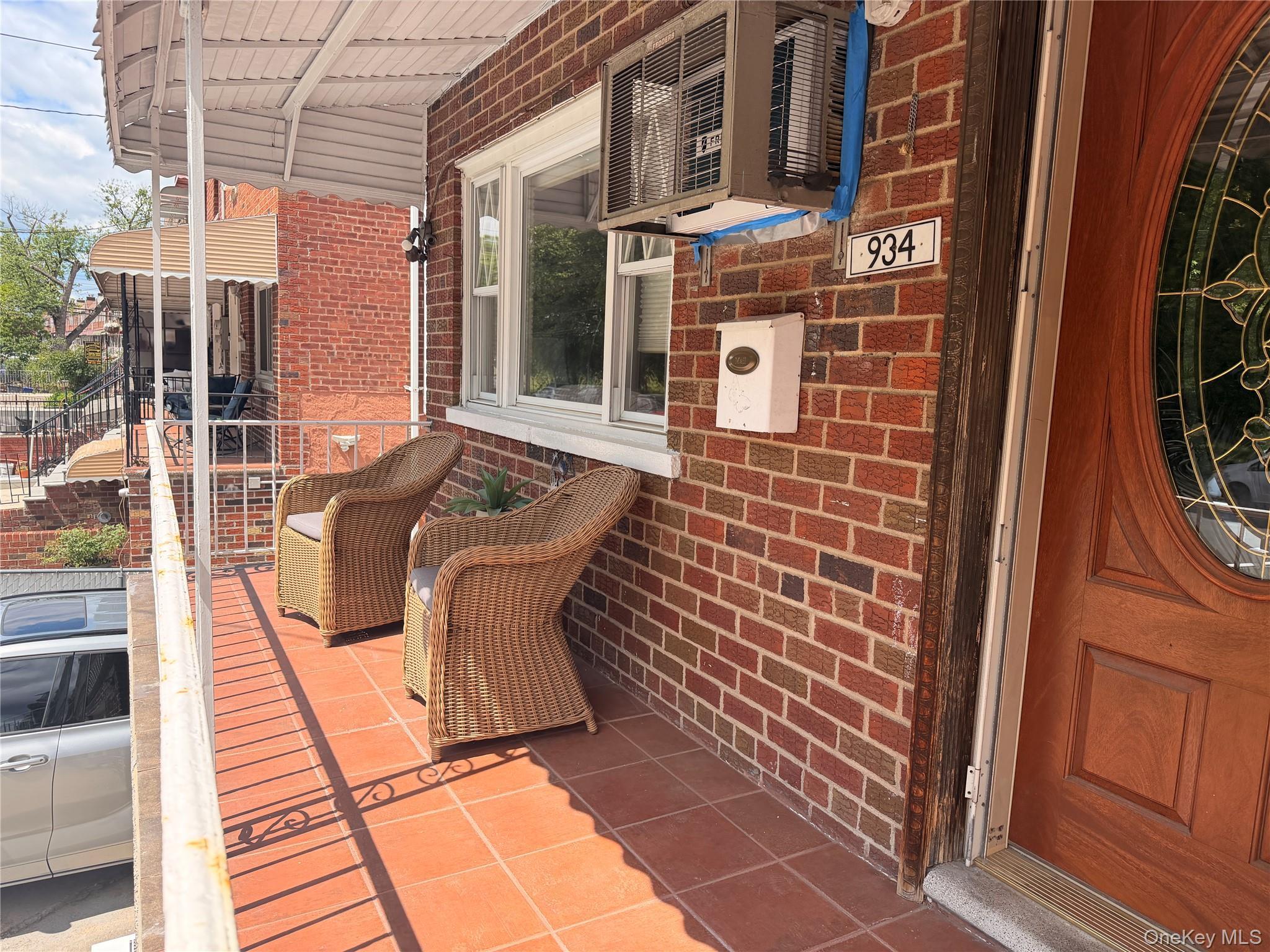 Single Family Balcom Bronx, NY 10465, MLS-1003750-5