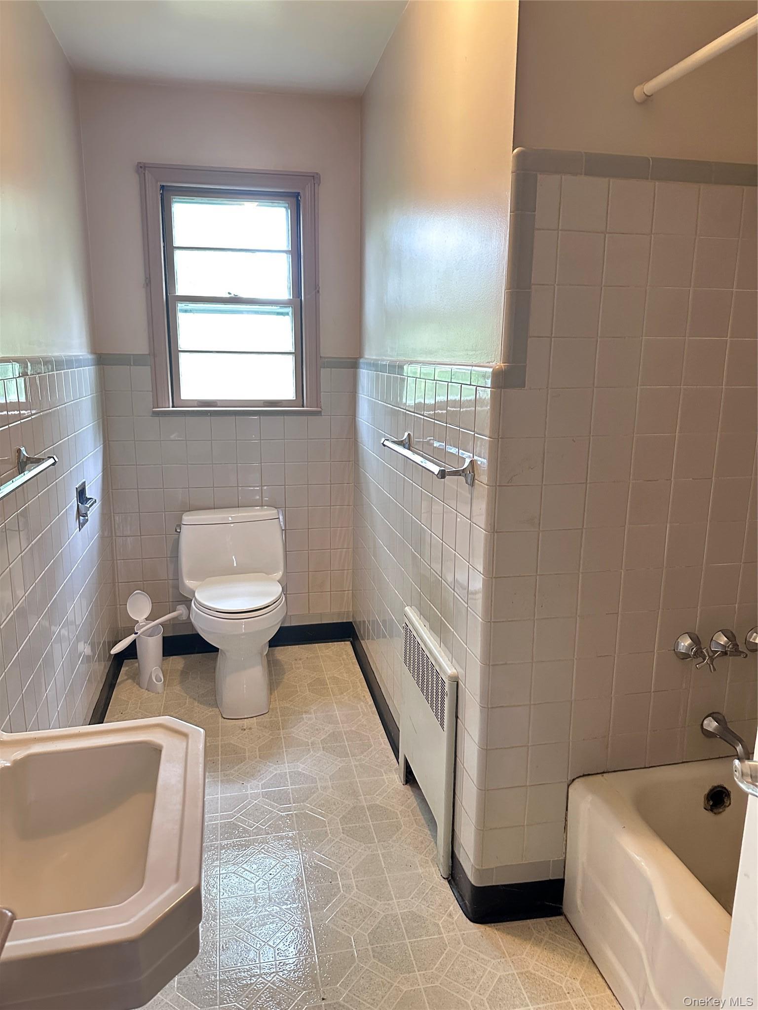 Single Family Shirley Avenue Dutchess County, NY 12524, MLS-1003764-13