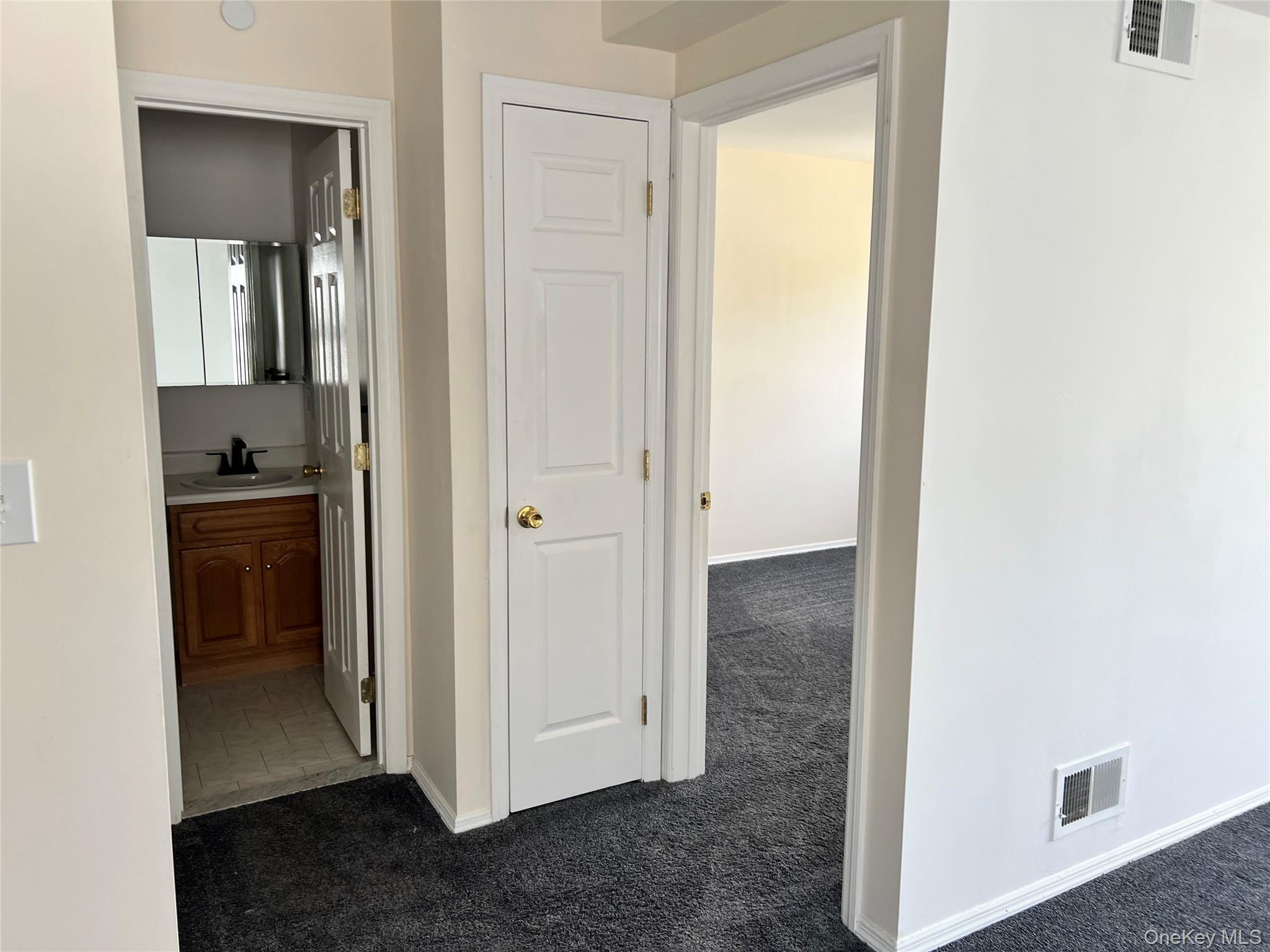 Apartment Beach 36th Street  Queens, NY 11691, MLS-1003777-9
