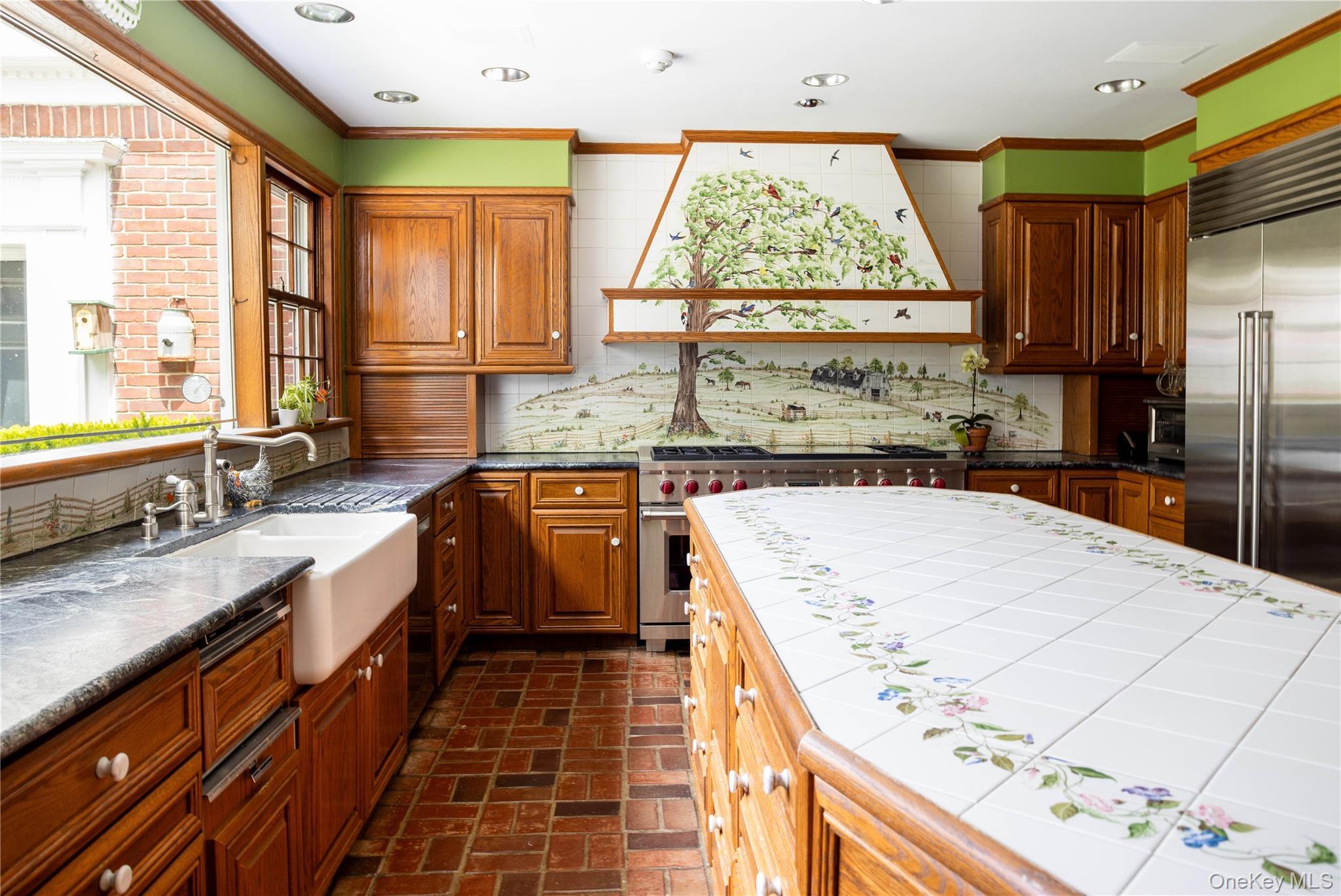 Single Family Chicken Valley Road Nassau County, NY 11560, MLS-1003784-14