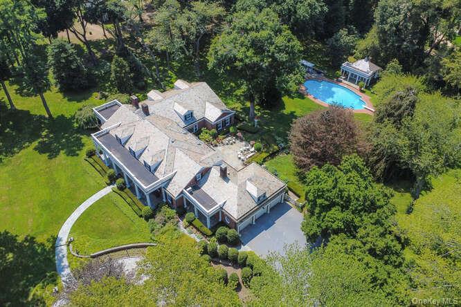 Single Family Chicken Valley Road Nassau County, NY 11560, MLS-1003784-26