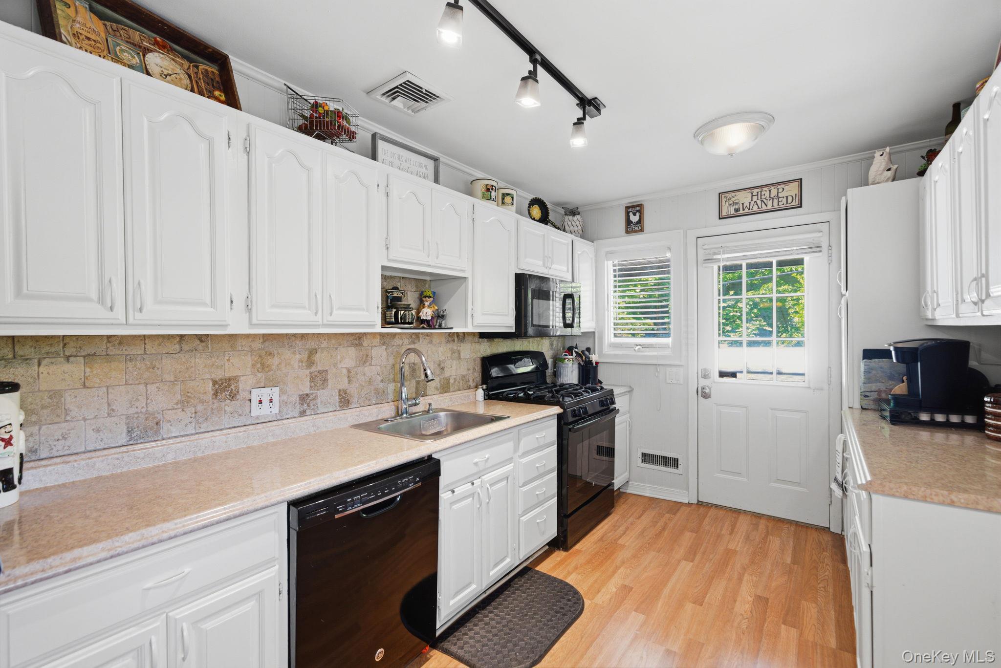 Single Family Coe Place  Suffolk County, NY 11746, MLS-1003811-18