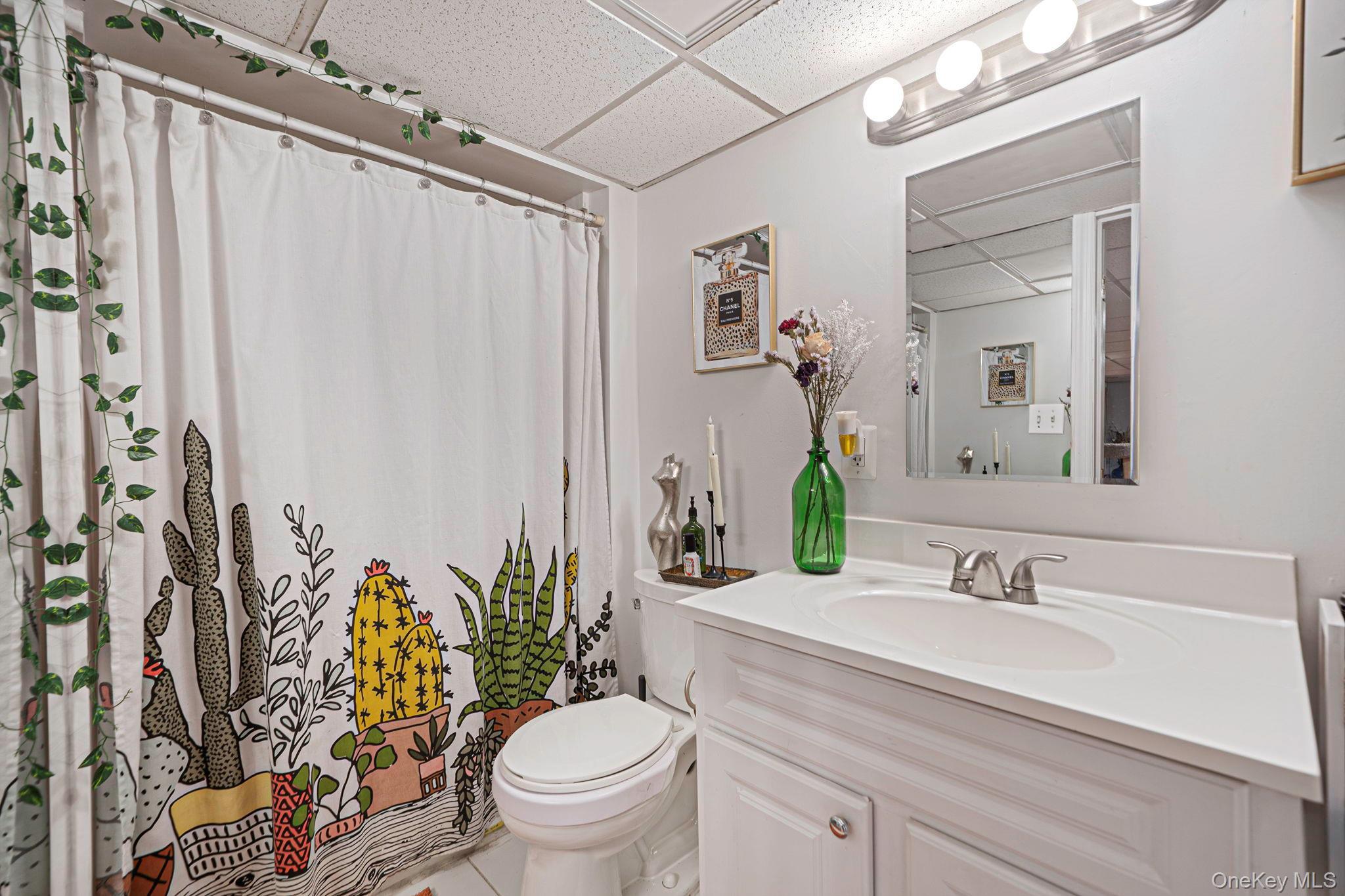 Single Family Coe Place  Suffolk County, NY 11746, MLS-1003811-30