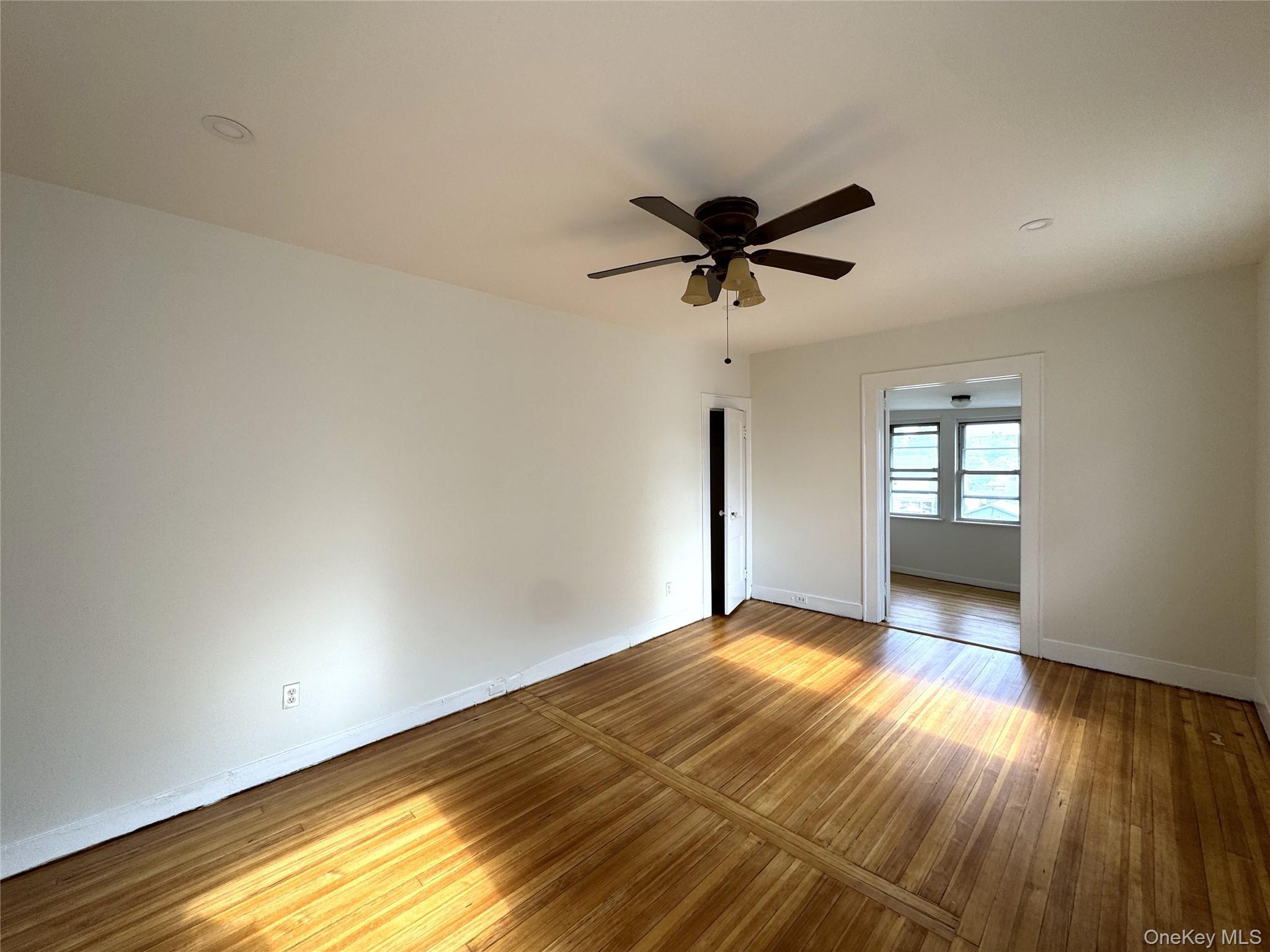 Single Family Bayside Avenue Queens, NY 11354, MLS-1003832-25
