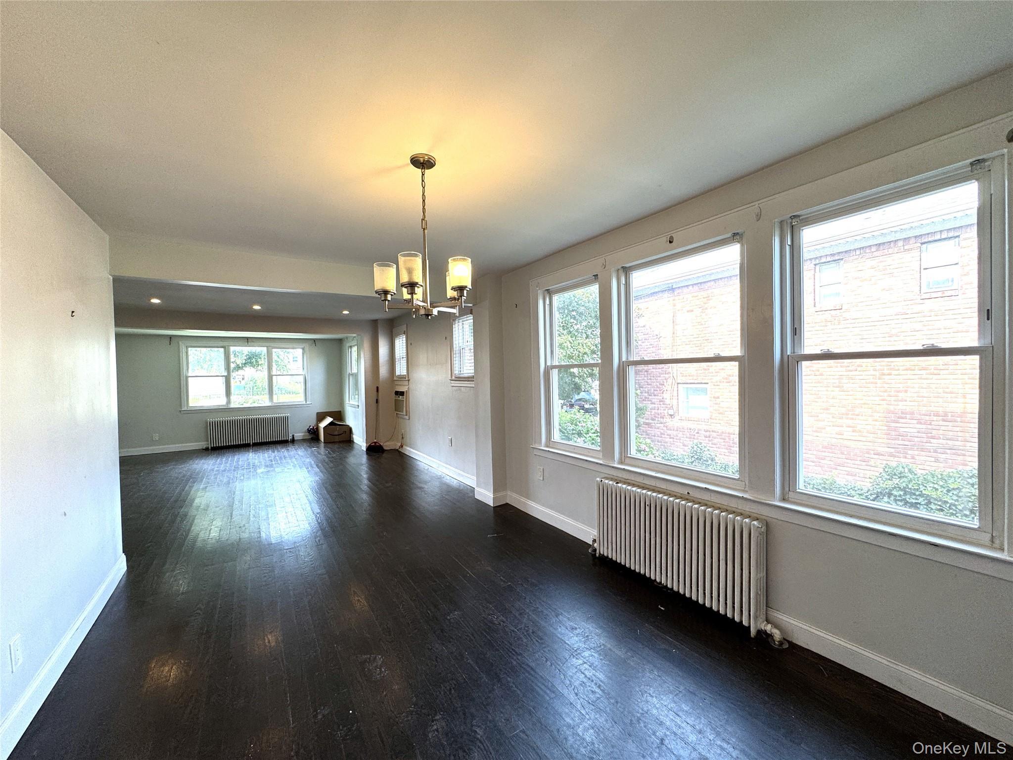 Single Family Bayside Avenue Queens, NY 11354, MLS-1003832-3