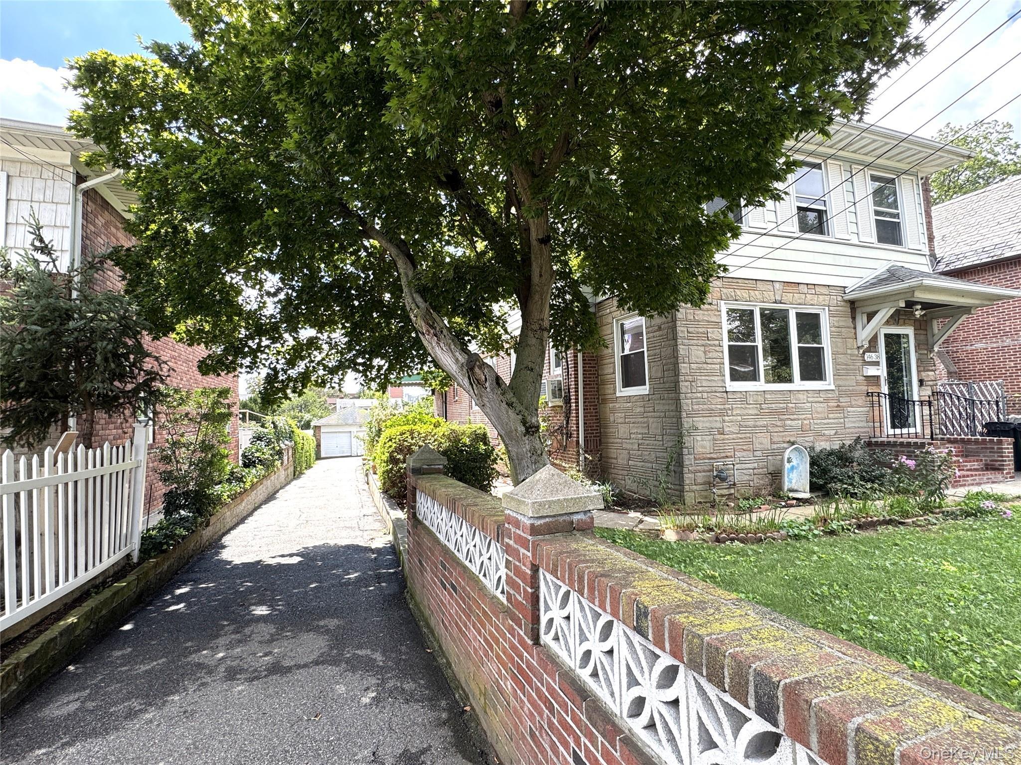 Single Family Bayside Avenue Queens, NY 11354, MLS-1003832-45
