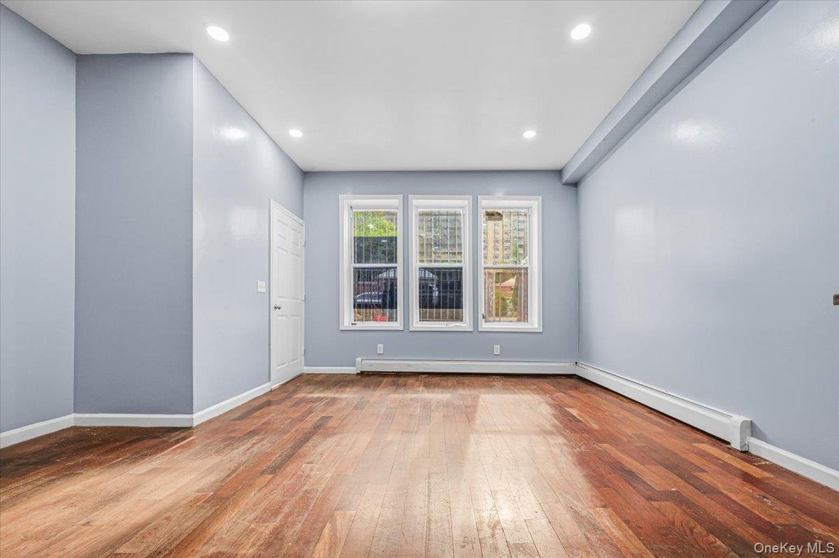 Single Family Forbell  Brooklyn, NY 11208, MLS-1003840-4