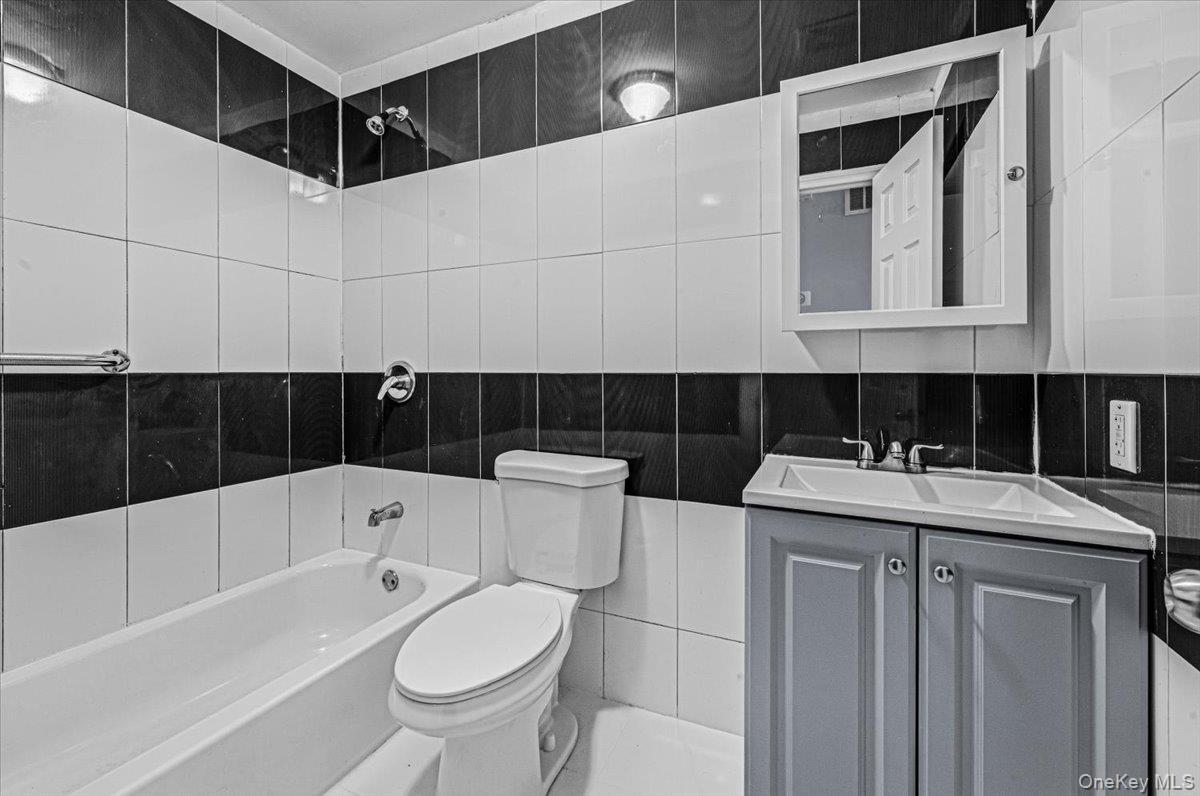 Single Family Forbell  Brooklyn, NY 11208, MLS-1003840-8