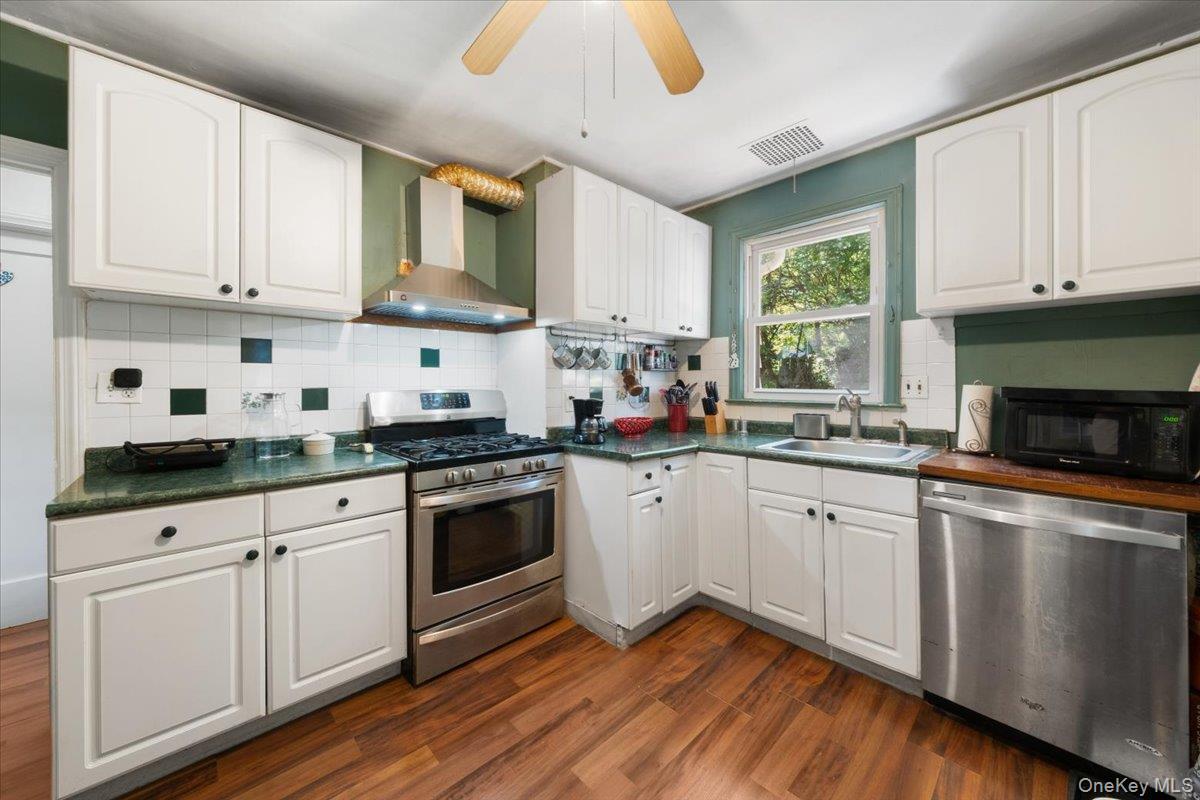 Single Family Lake  Putnam County, NY 10537, MLS-1003930-10