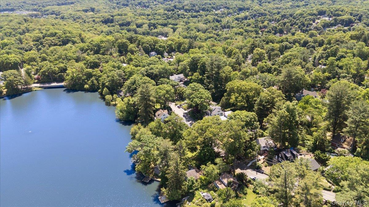 Single Family Lake  Putnam County, NY 10537, MLS-1003930-35