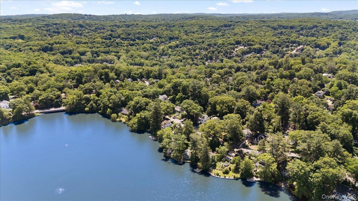 Single Family Lake  Putnam County, NY 10537, MLS-1003930-36