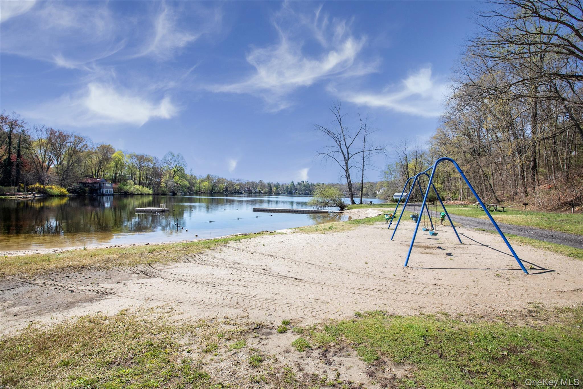 Single Family Lake  Putnam County, NY 10537, MLS-1003930-38
